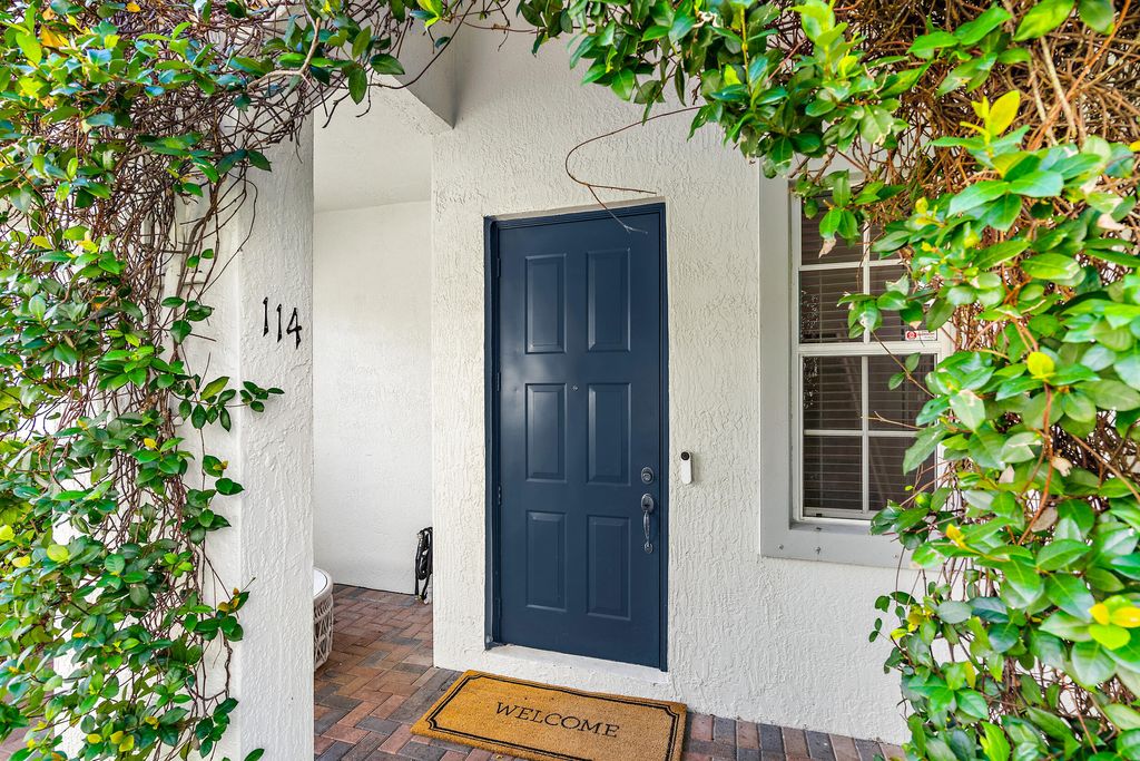 Photo of 114 Evergrene Parkway, Palm Beach Gardens, FL 33410 (MLS # B26011154)