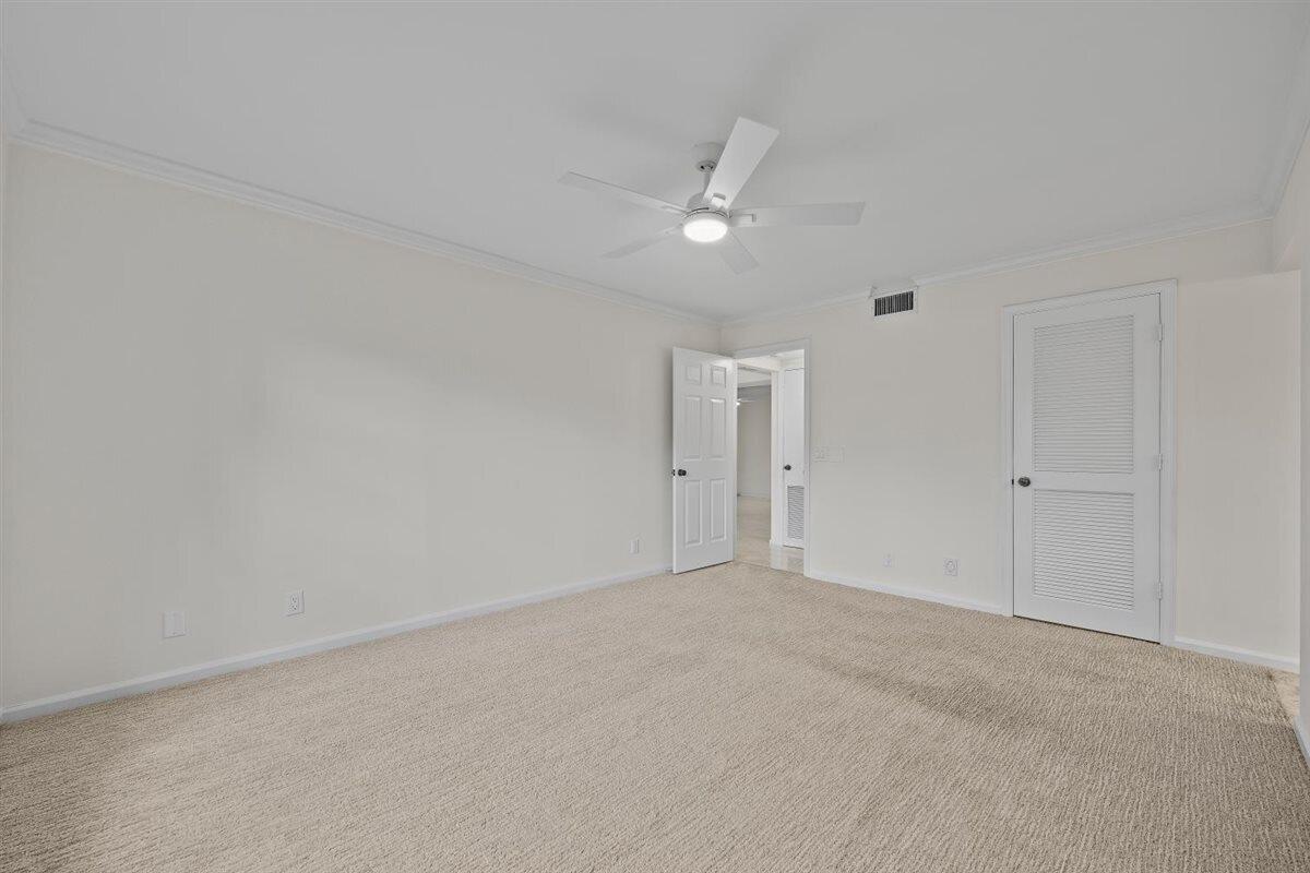 WATERBEND AT JONATHANS LANDING CONDO - Residential