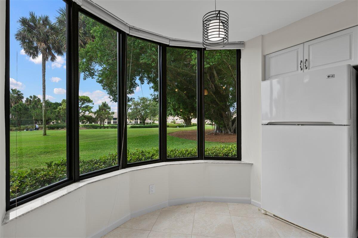 WATERBEND AT JONATHANS LANDING CONDO - Residential