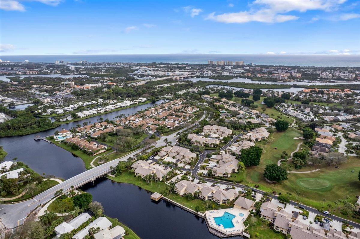 WATERBEND AT JONATHANS LANDING CONDO - Residential