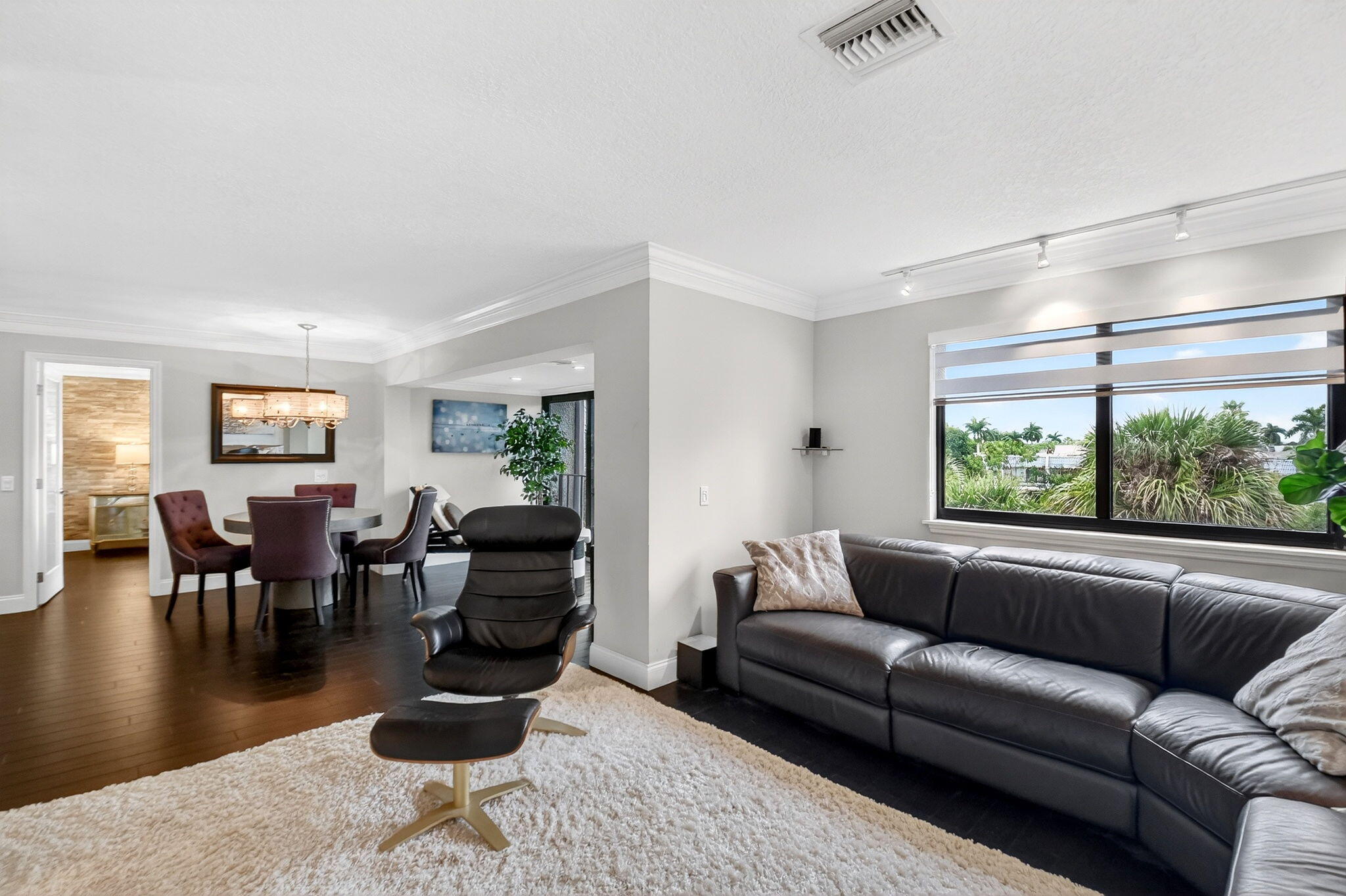 FOUNTAINS OF PALM BEACH CONDO 5 - Residential