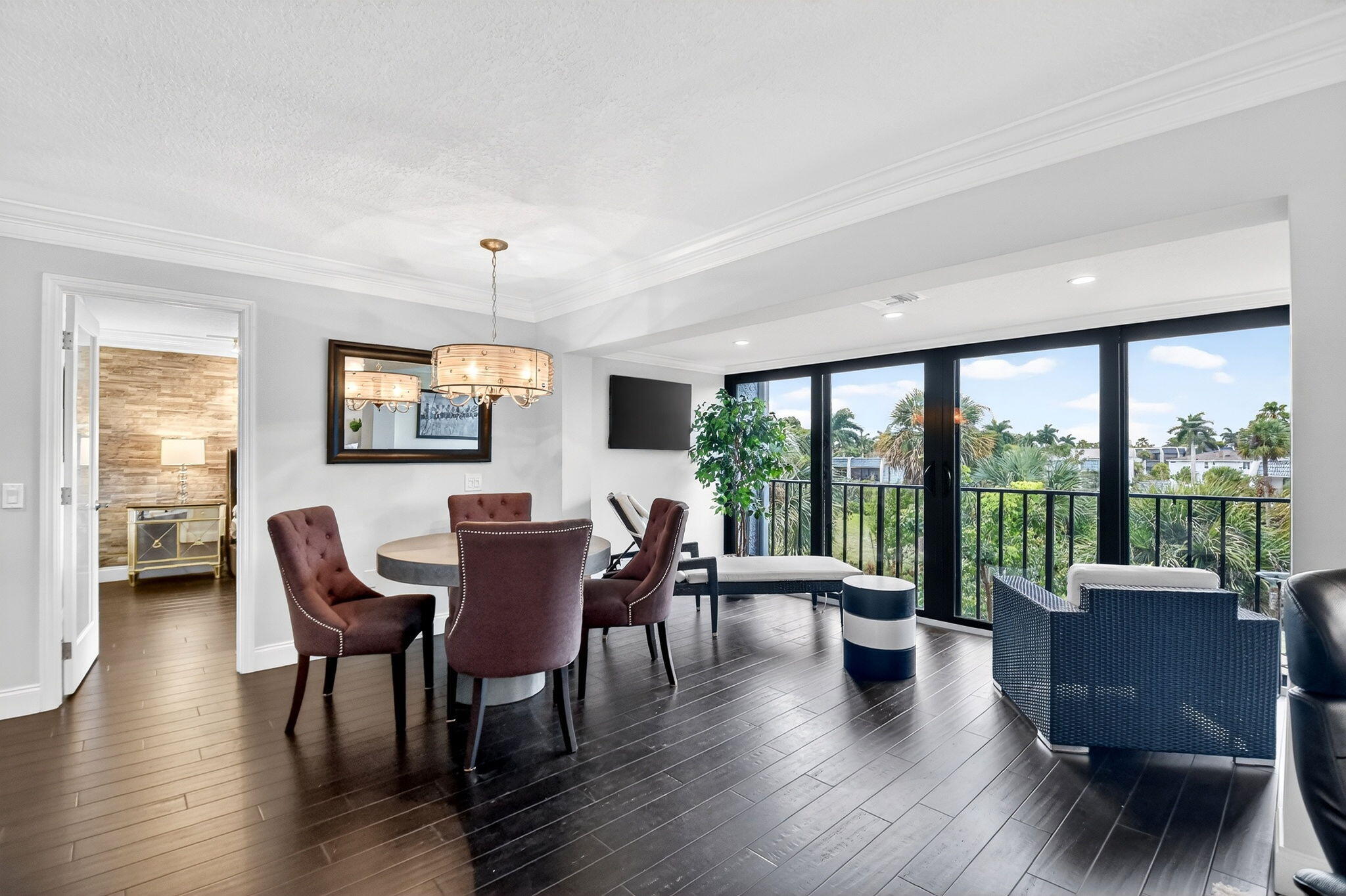 FOUNTAINS OF PALM BEACH CONDO 5 - Residential