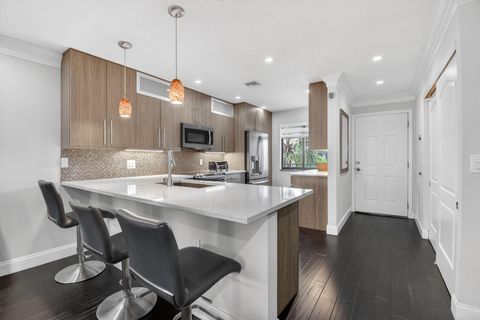 Tiny photo for 4290 Deste Court #303, Lake Worth, FL 33467 (MLS # B26012092)