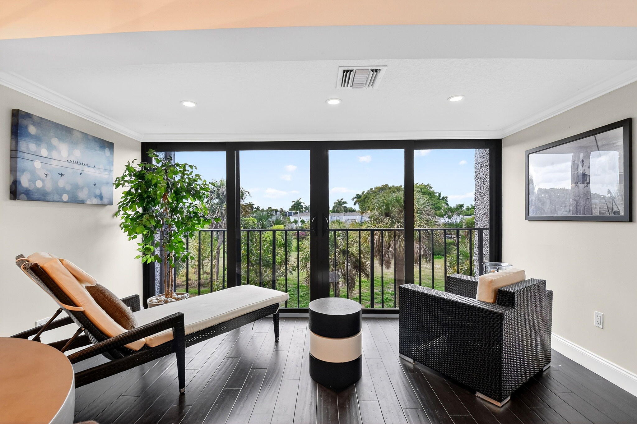 FOUNTAINS OF PALM BEACH CONDO 5 - Residential