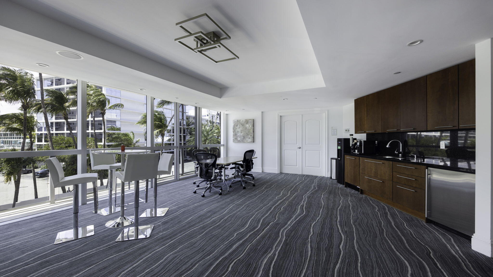 COCONUT GROVE RESIDENCES - Residential