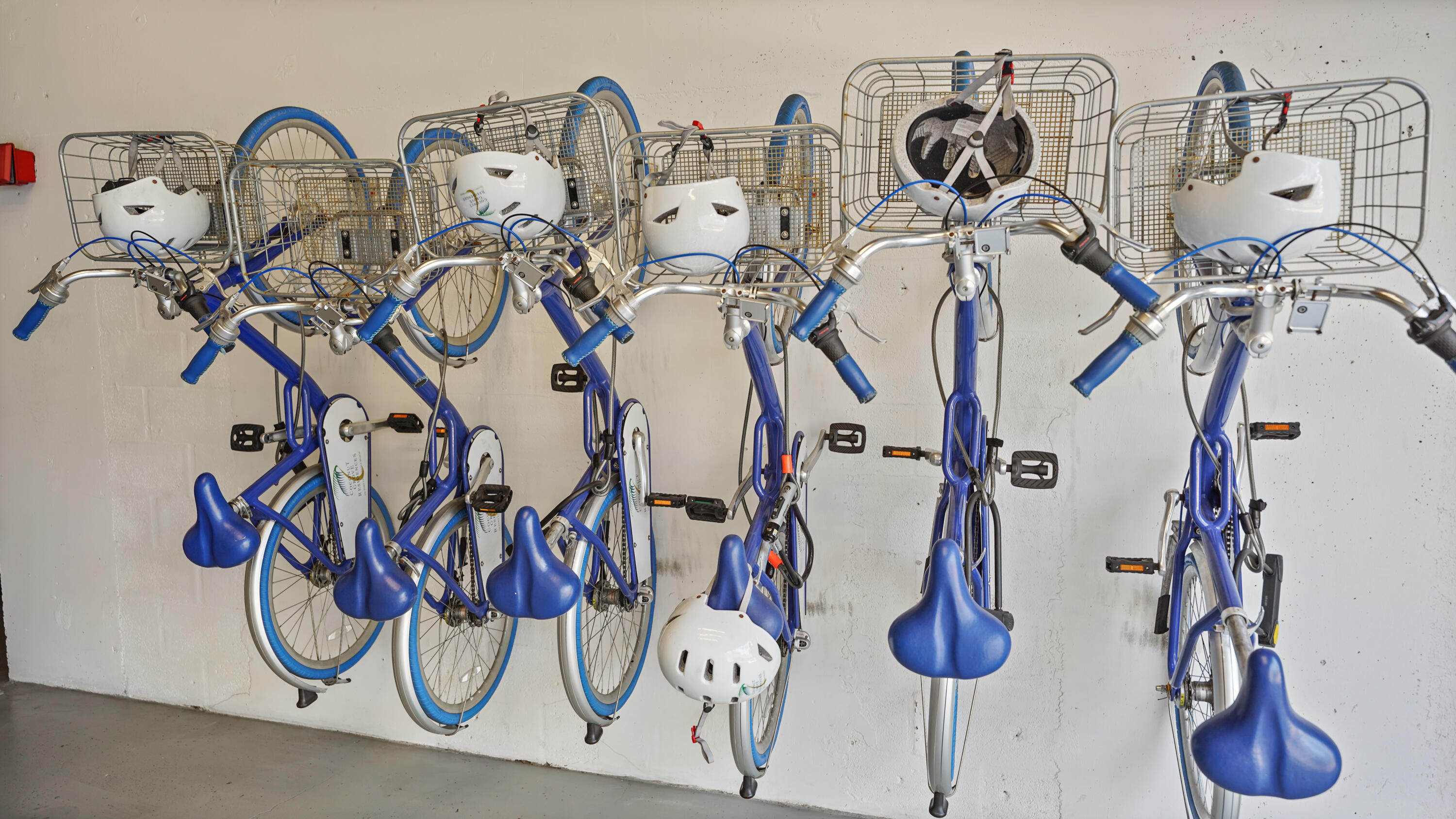 COCONUT GROVE RESIDENCES - Residential