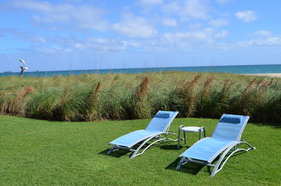 COCONUT GROVE RESIDENCES - Residential