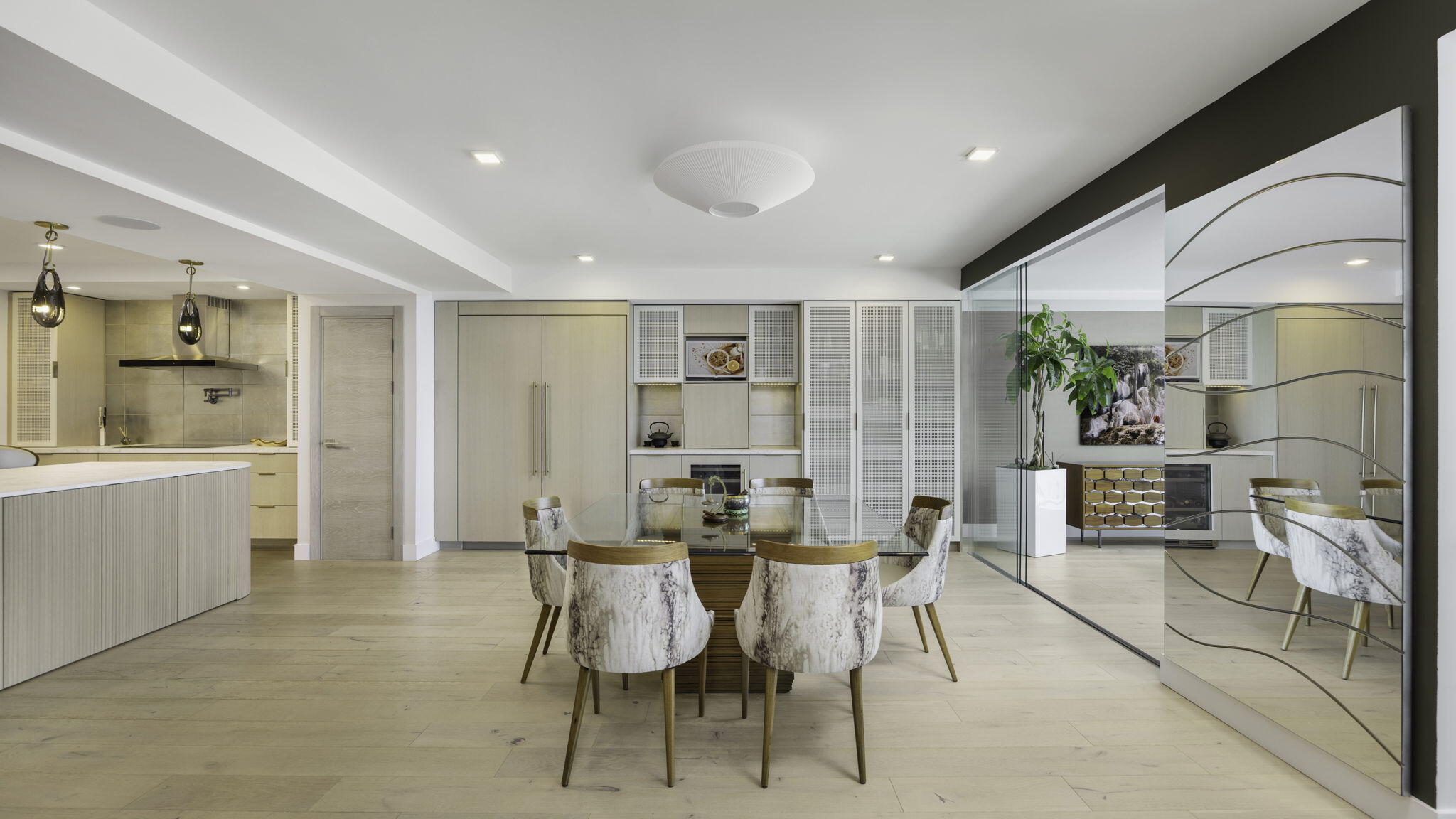 COCONUT GROVE RESIDENCES - Residential