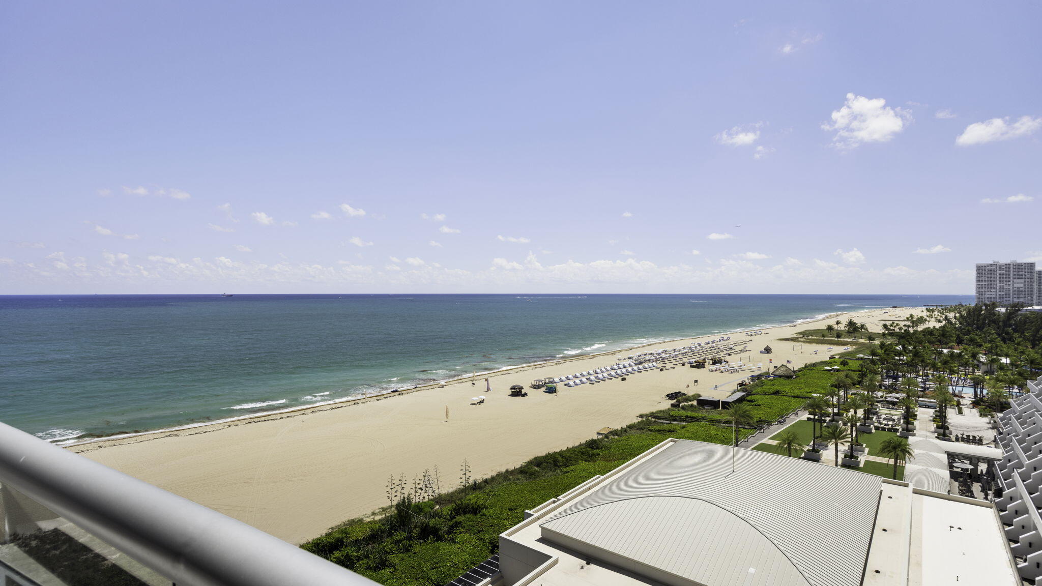 COCONUT GROVE RESIDENCES - Residential