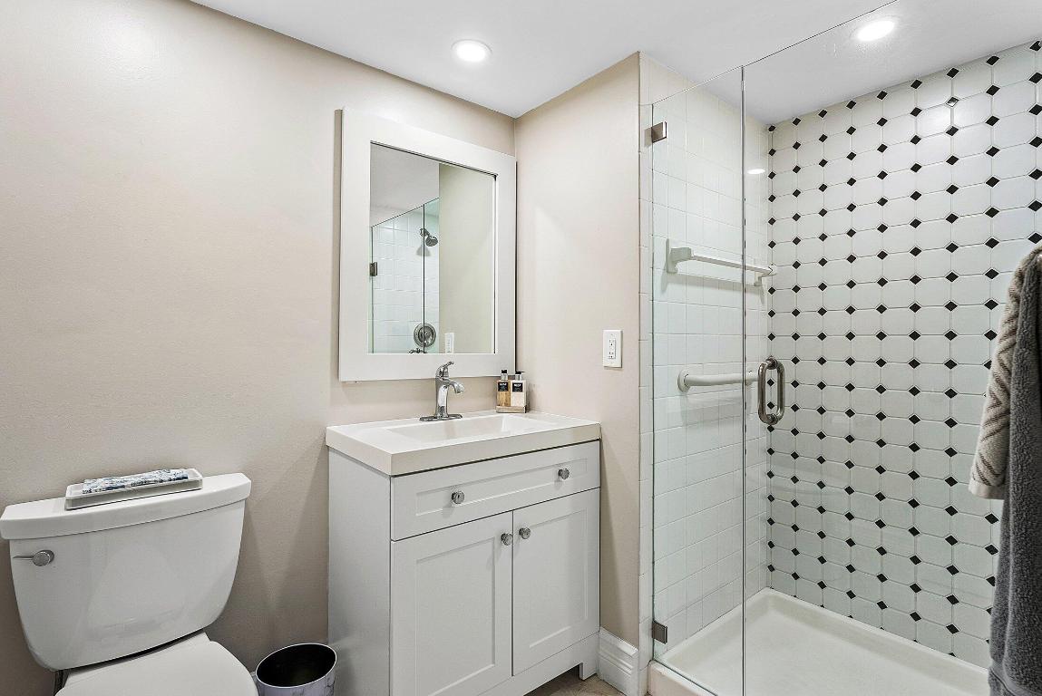 WESTGATE AT HUNTERS RUN CONDO - Residential