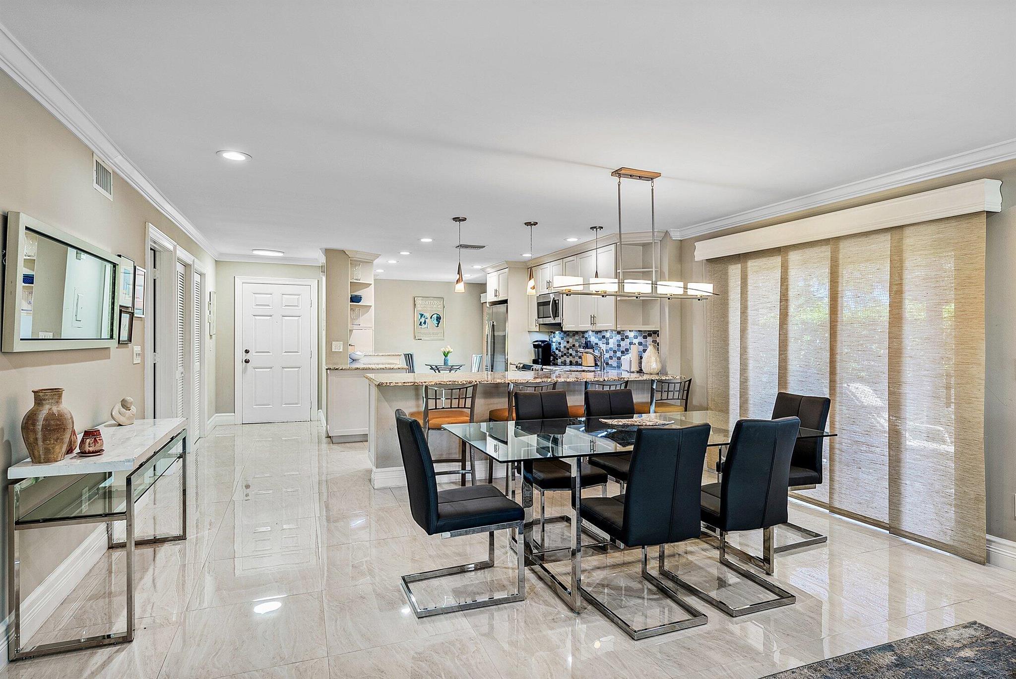 WESTGATE AT HUNTERS RUN CONDO - Residential