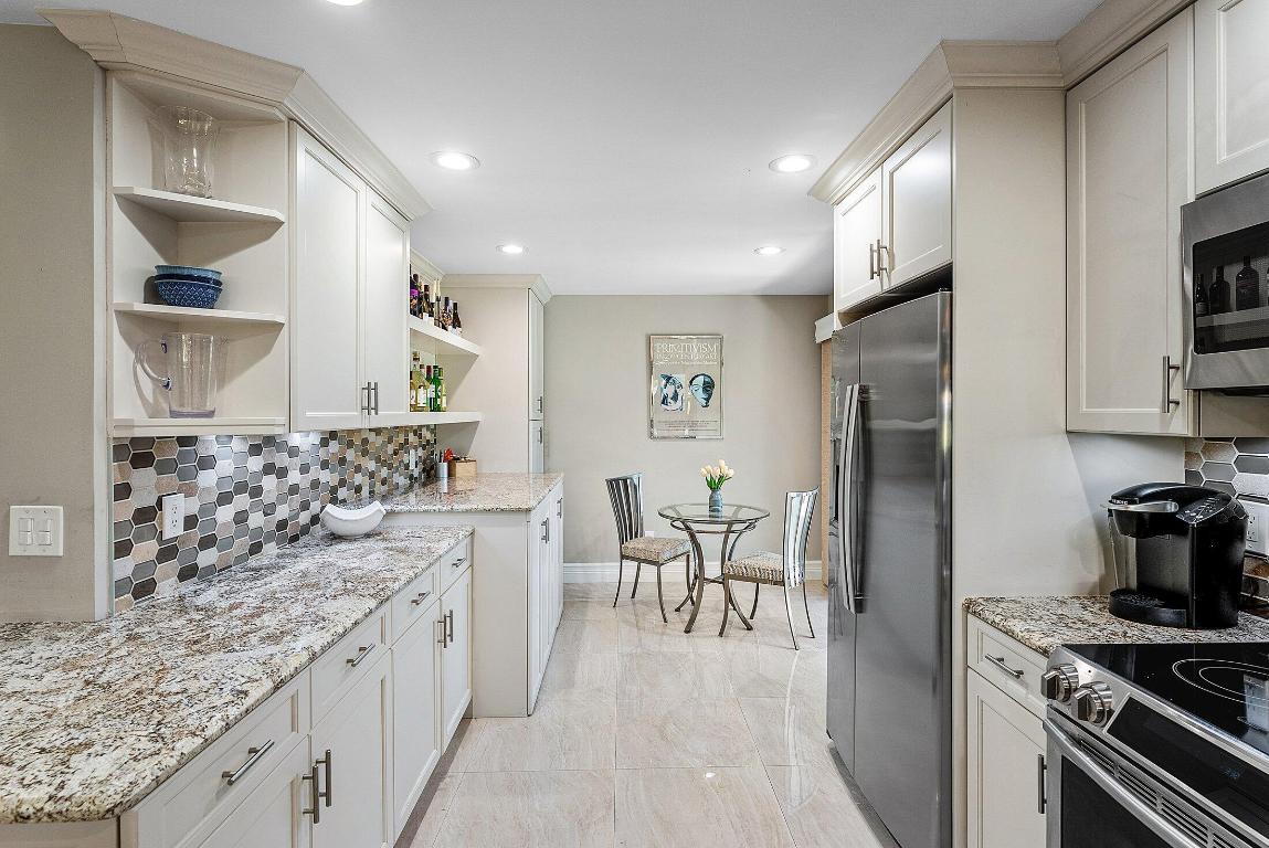 WESTGATE AT HUNTERS RUN CONDO - Residential