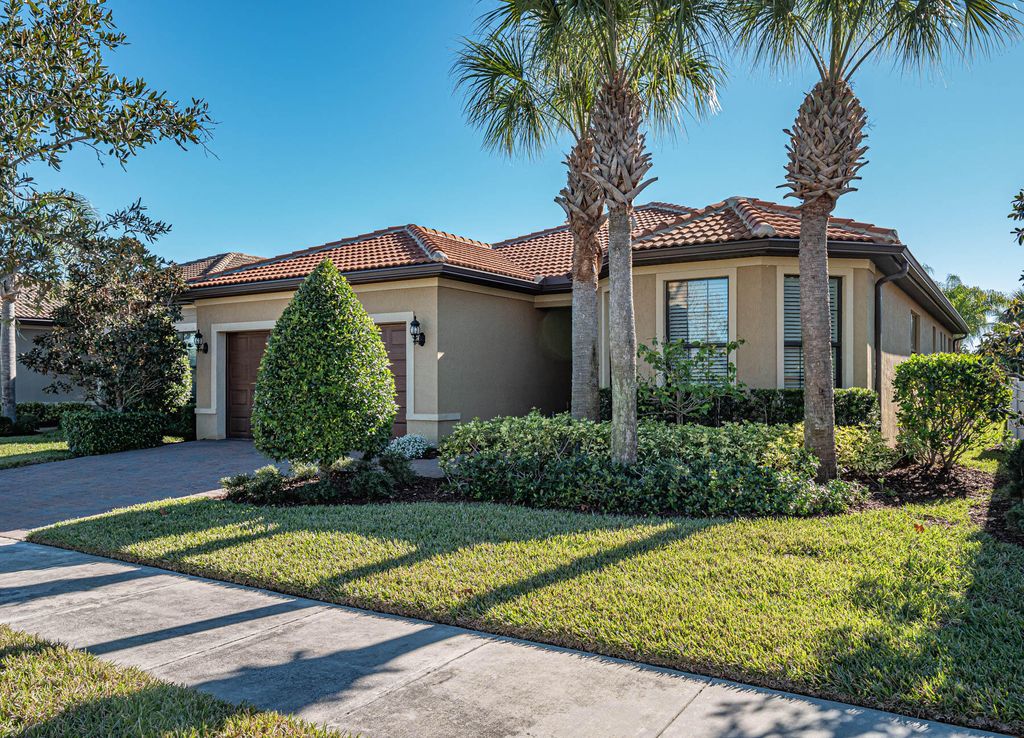 Photo of 5483 Antigua Circle, Vero Beach, FL 32967 (MLS # R10858823)