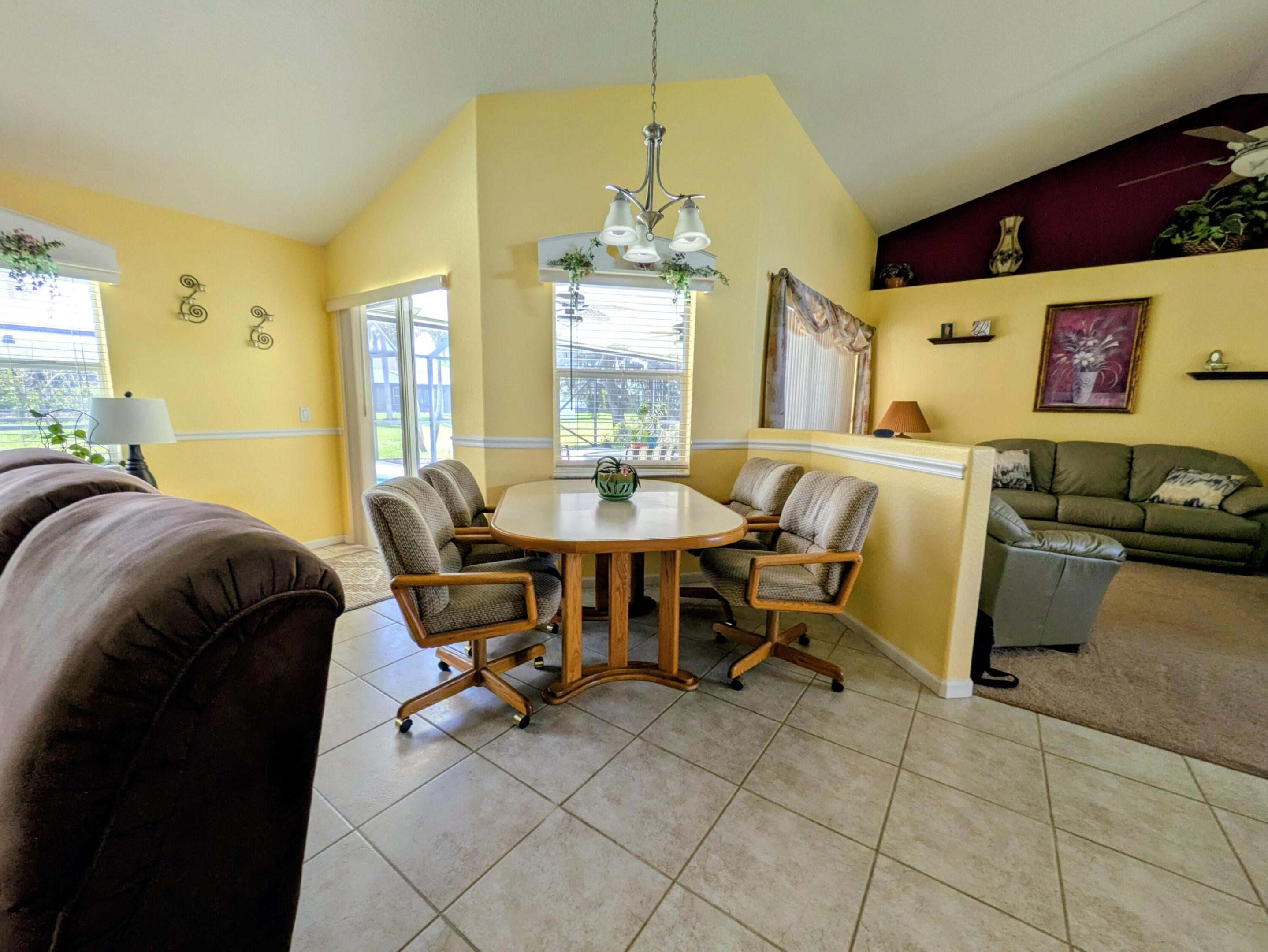 PORT ST LUCIE SECTION 39 - Residential