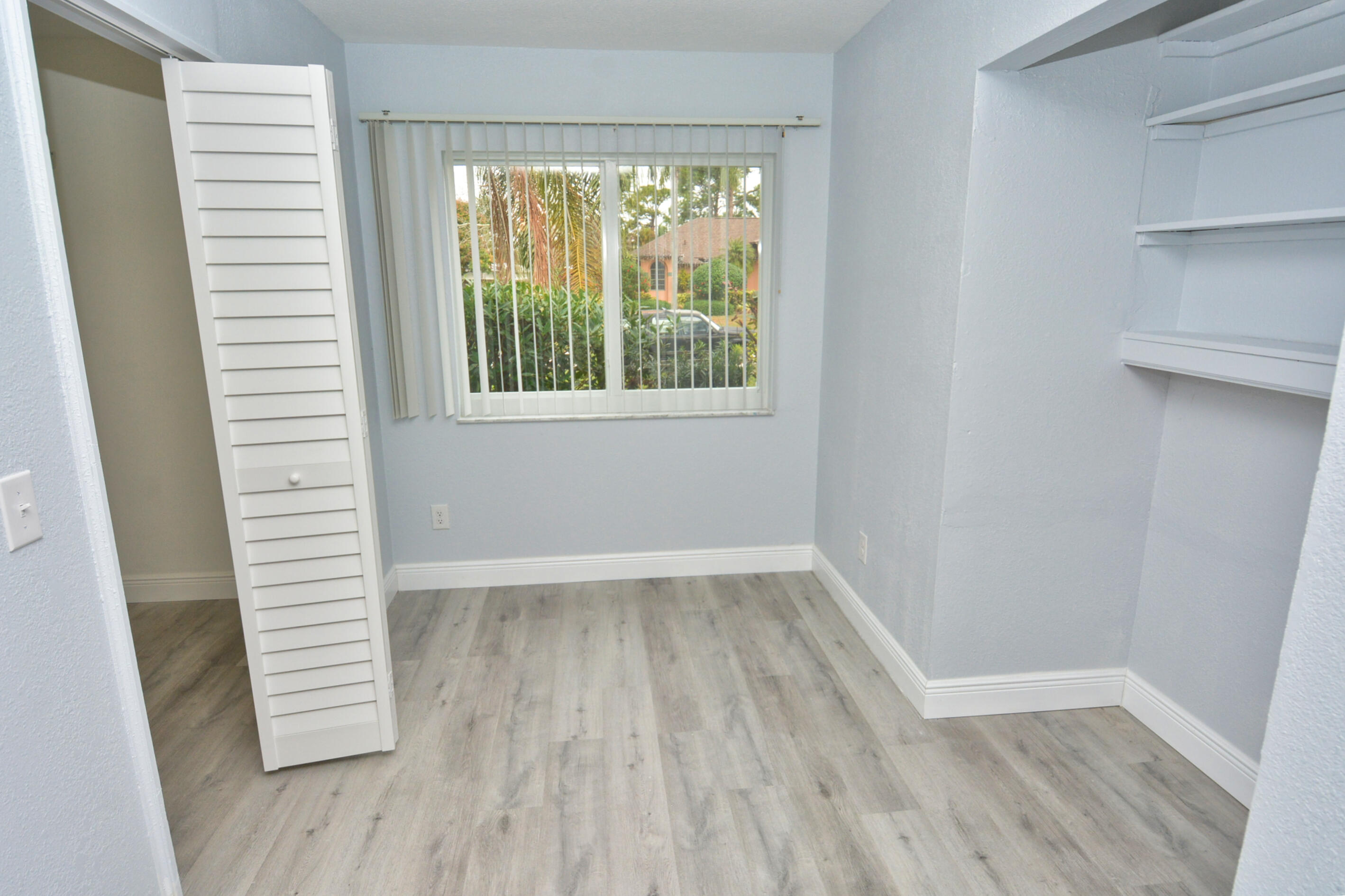 PORT ST LUCIE SECTION 13 - Residential