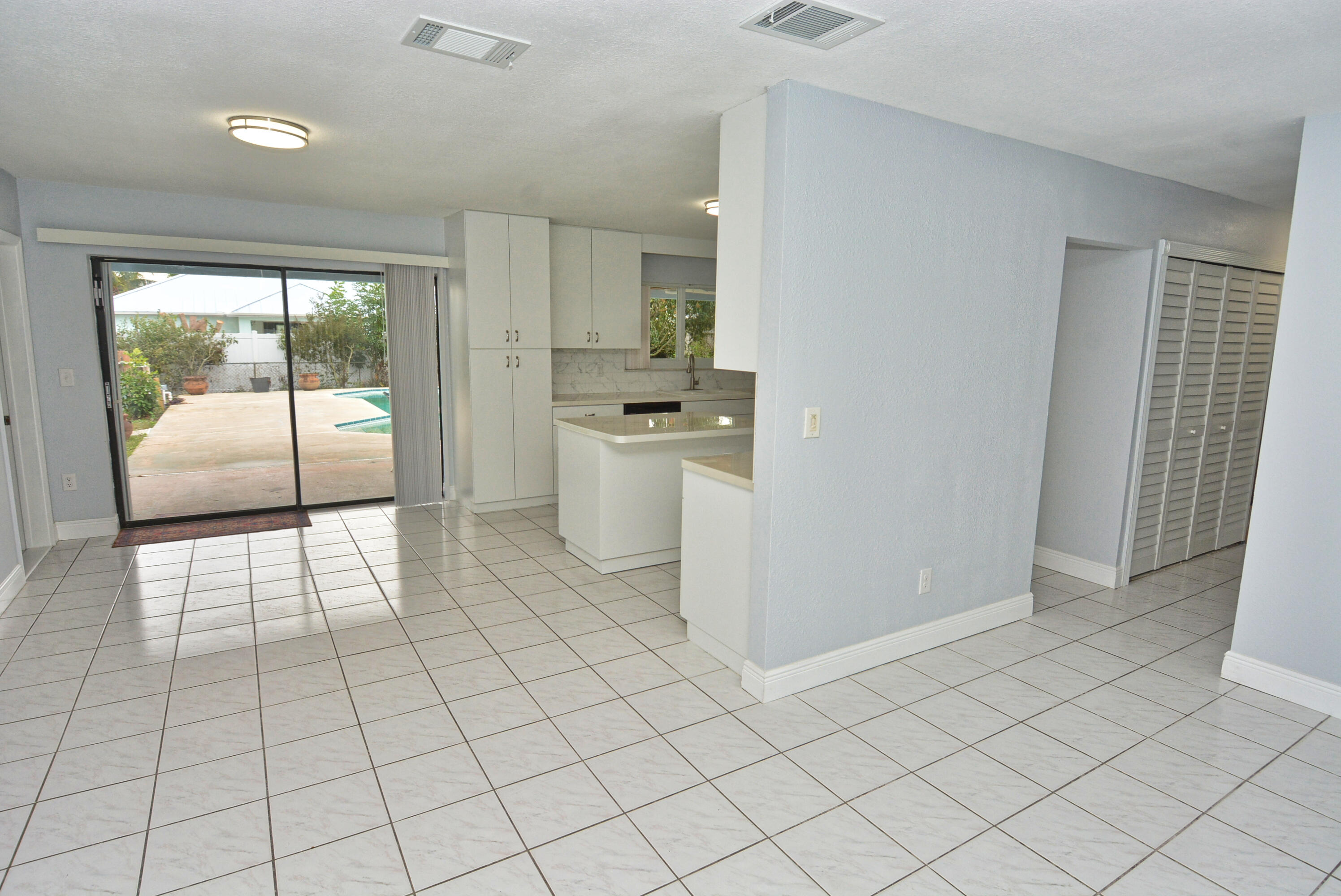 PORT ST LUCIE SECTION 13 - Residential