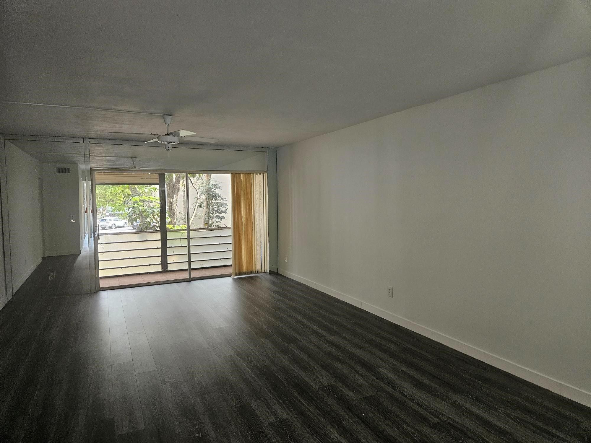 LAS VISTAS - Residential