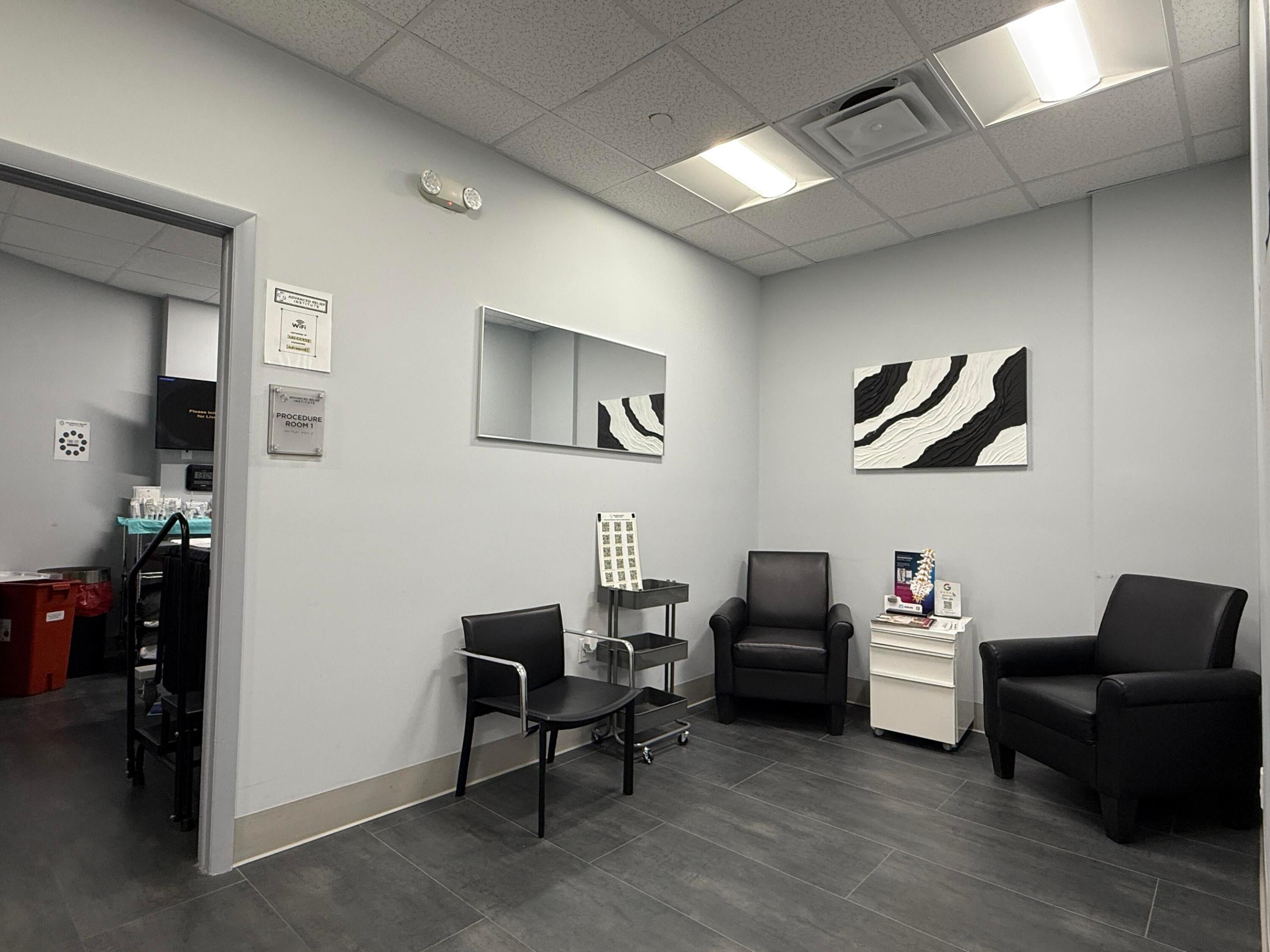 2900 N MILITARY Trail 201