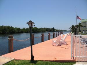 COLONIAL CLUB CONDO SEC 2 - Residential