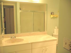 COLONIAL CLUB CONDO SEC 2 - Residential