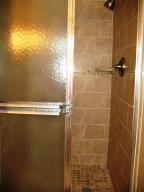 COLONIAL CLUB CONDO SEC 2 - Residential