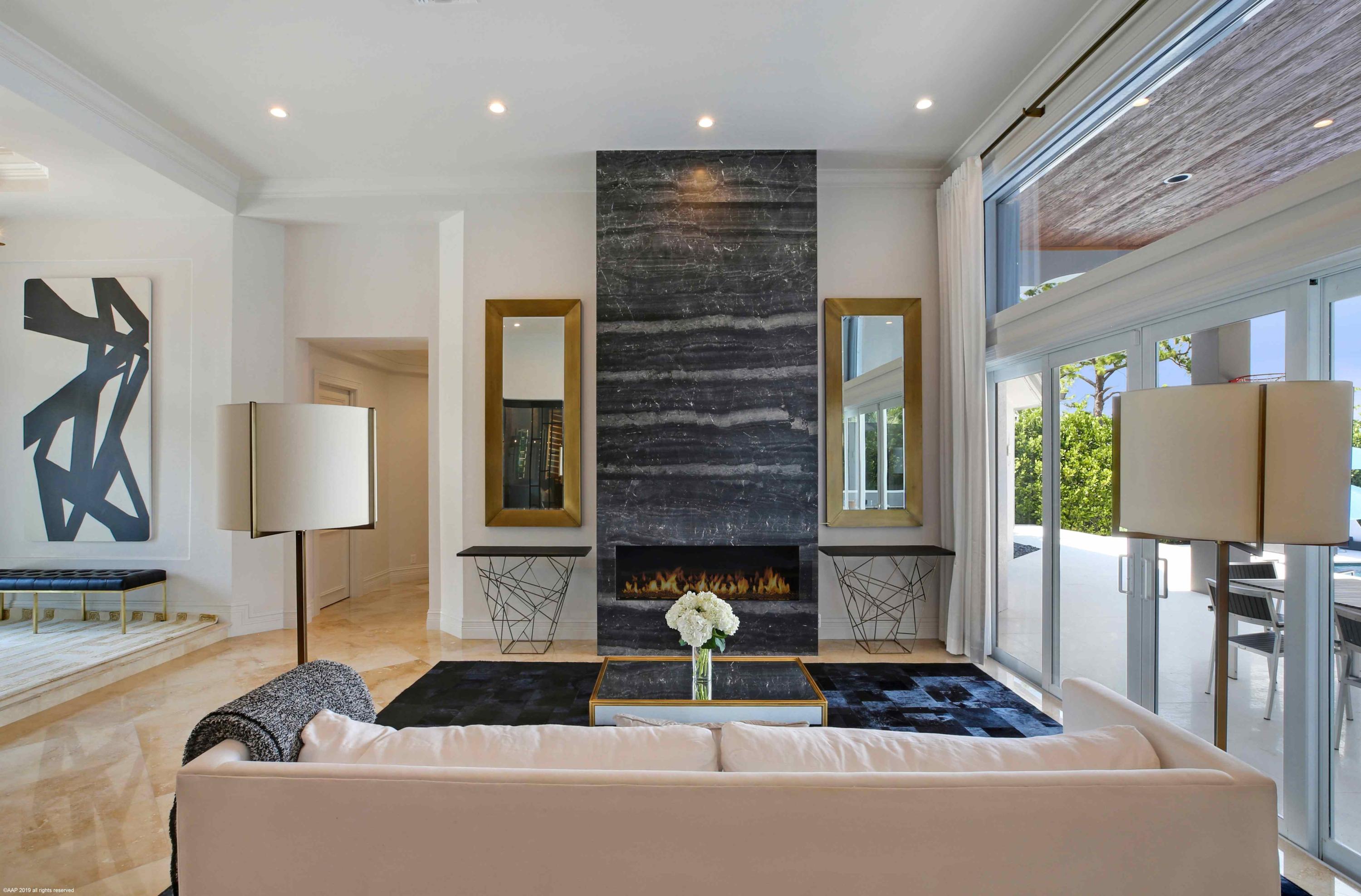 Tequesta Country Club - Residential