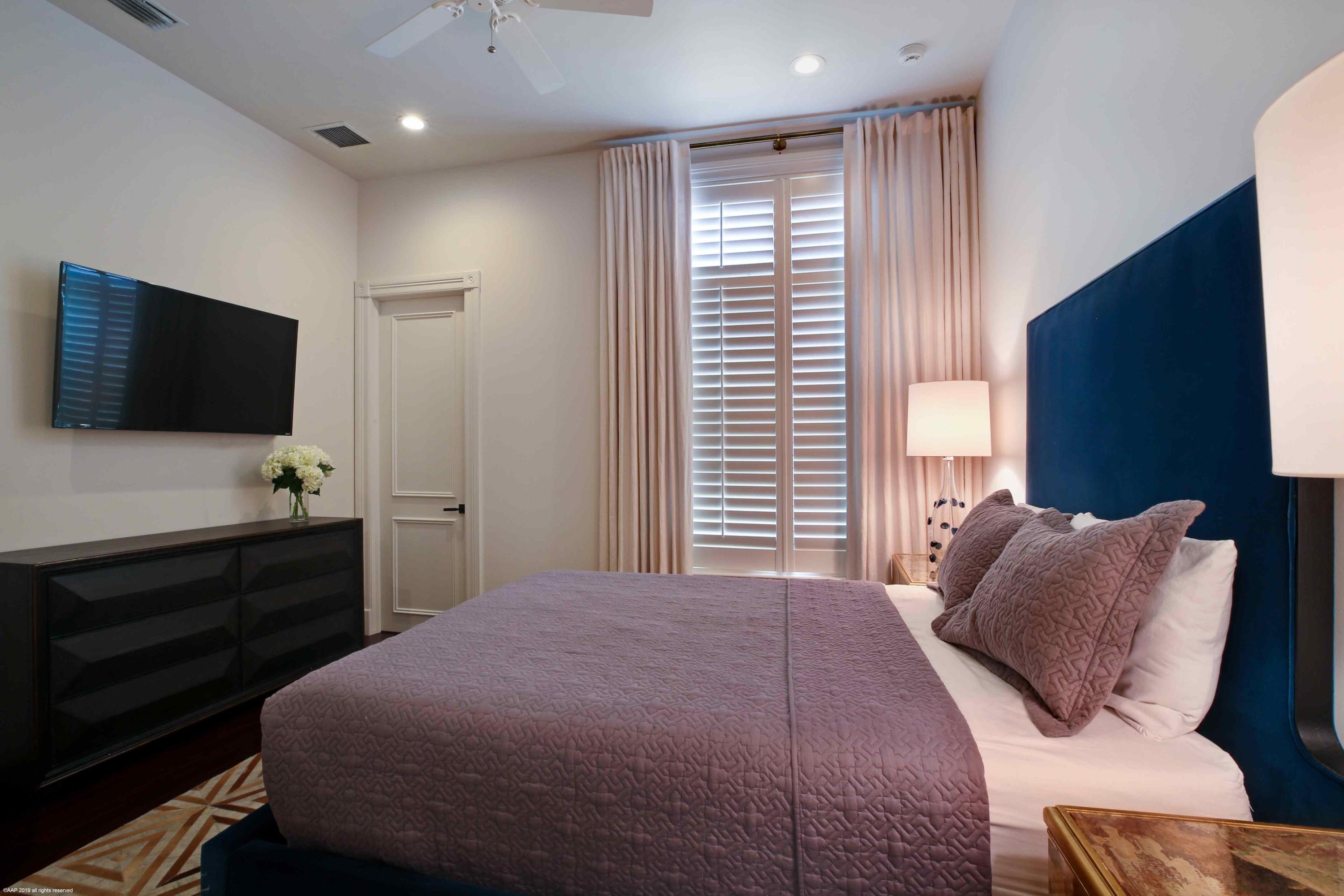 Tequesta Country Club - Residential