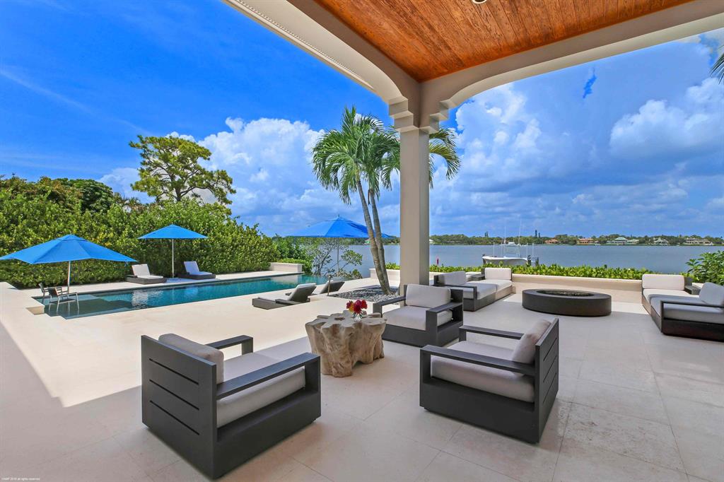 Tequesta Country Club - Residential