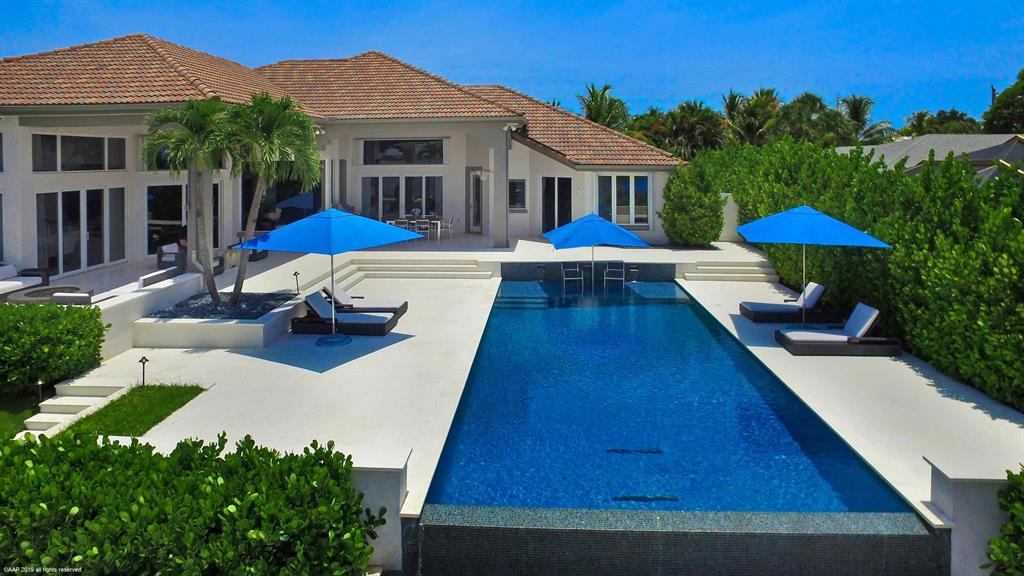 Tequesta Country Club - Residential