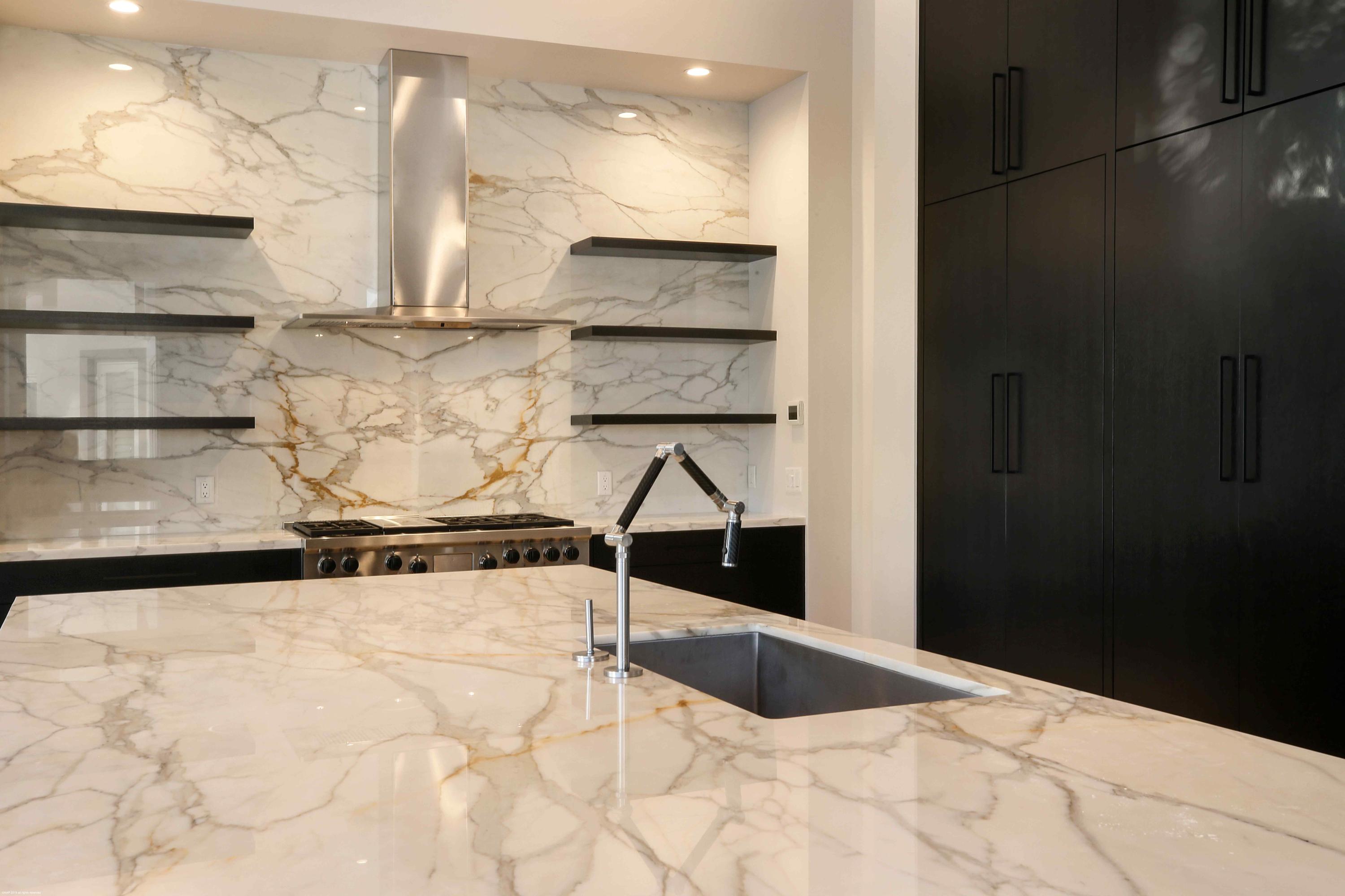 Tequesta Country Club - Residential