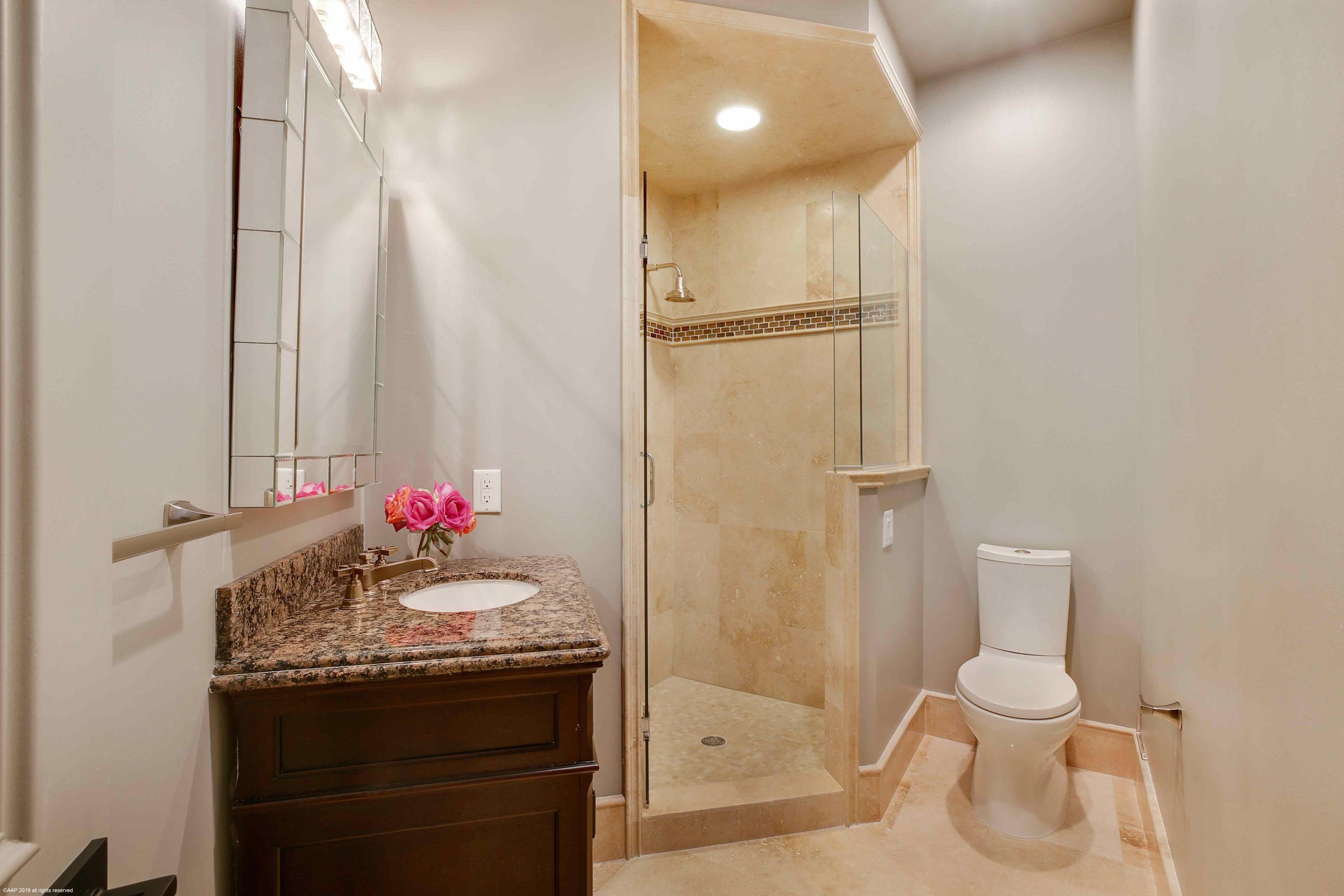 Tequesta Country Club - Residential