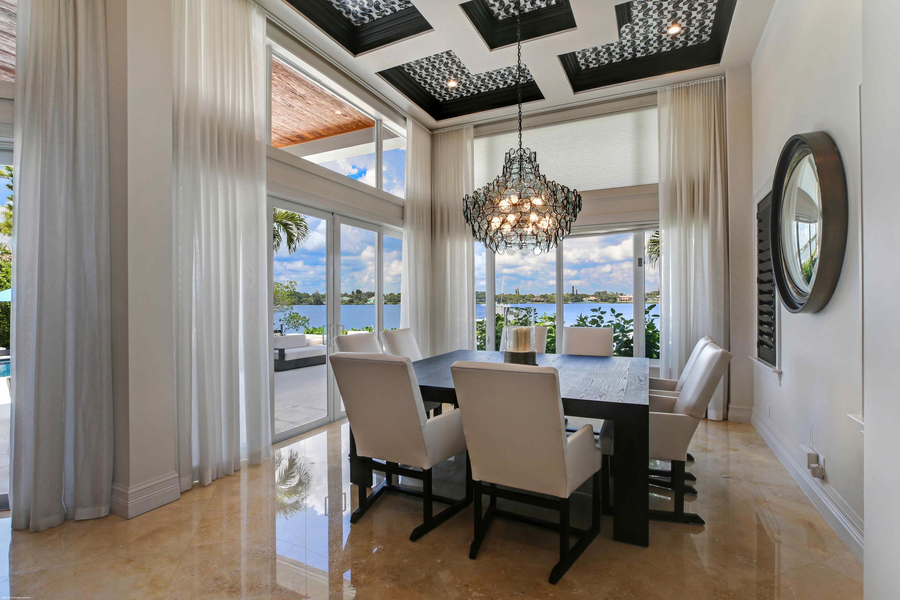 Tequesta Country Club - Residential