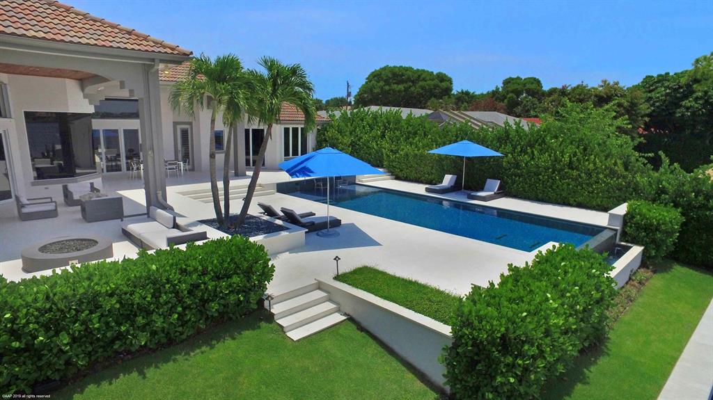 Tequesta Country Club - Residential