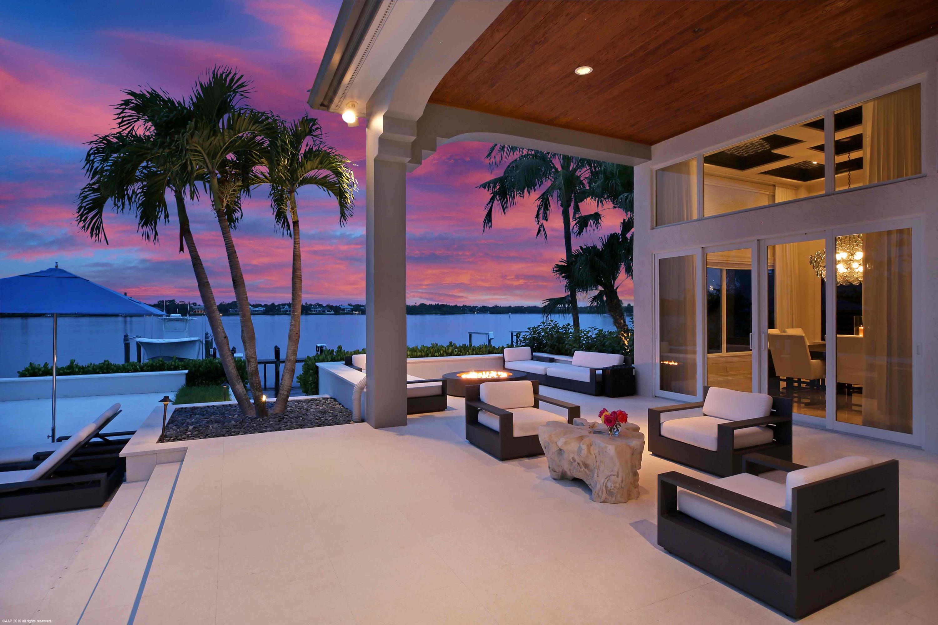 Tequesta Country Club - Residential