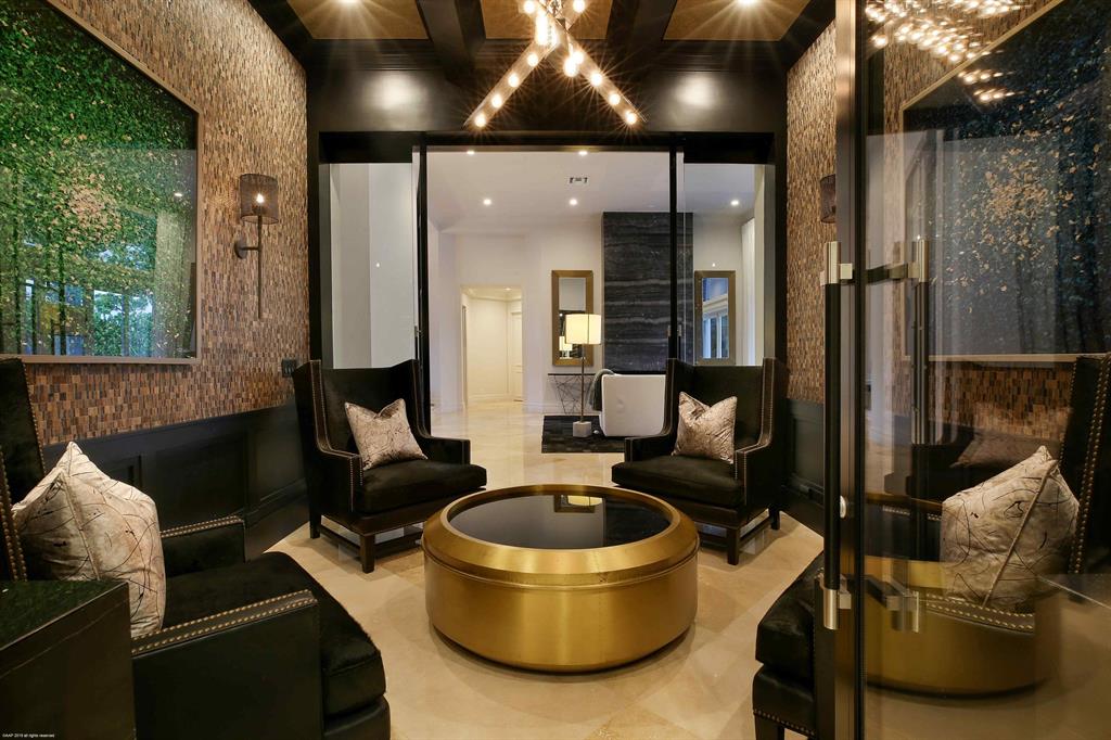 Tequesta Country Club - Residential