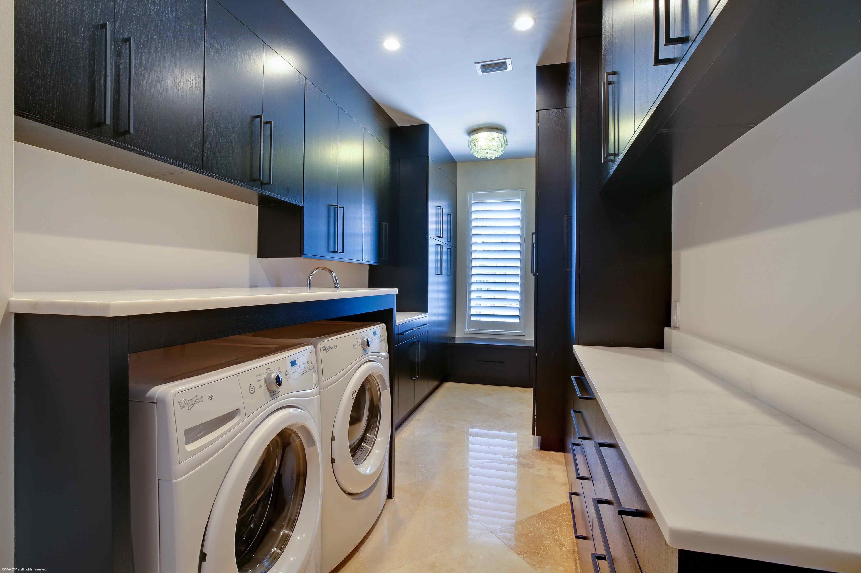 Tequesta Country Club - Residential