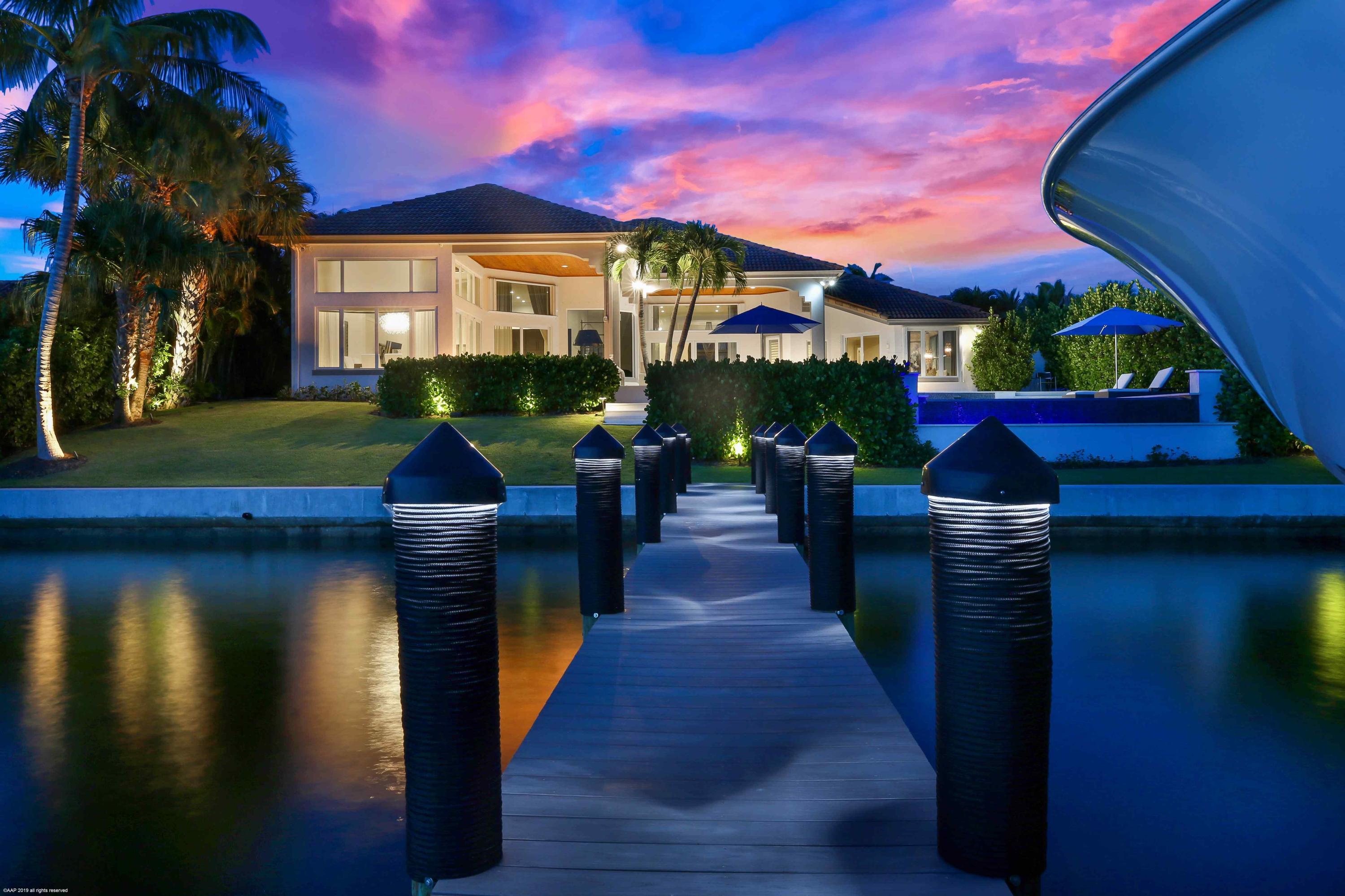 Tequesta Country Club - Residential