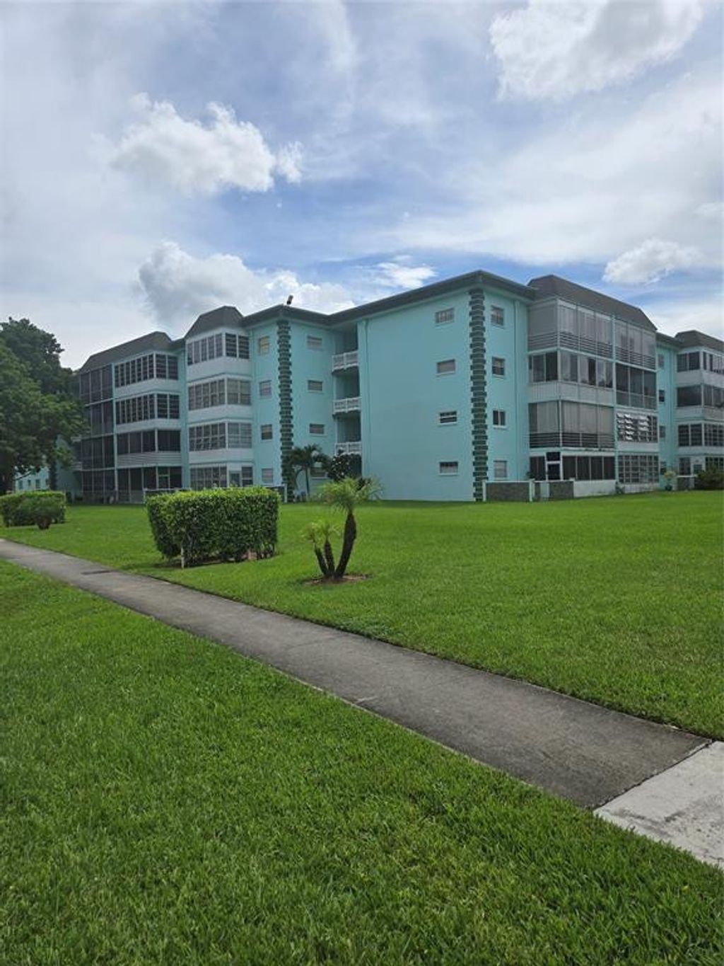 Photo of 4401 NW 41st Street #109, Lauderdale Lakes, FL 33319 (MLS # F10484402)