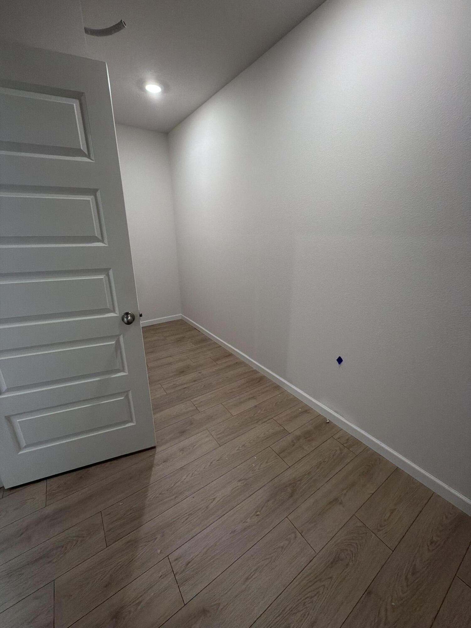 CYPRESS BAY WEST PHASE 1A - Residential Lease