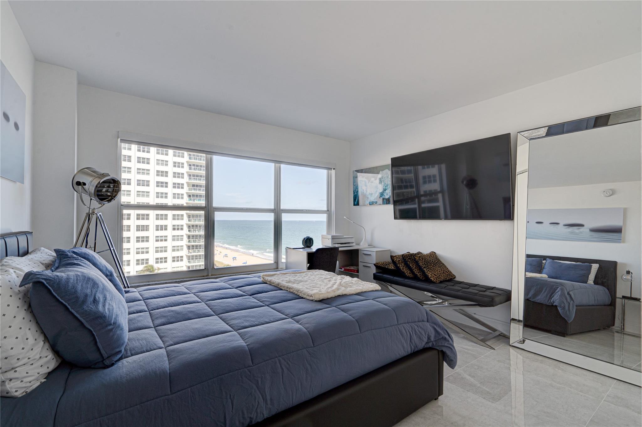 Playa Del Sol - Residential