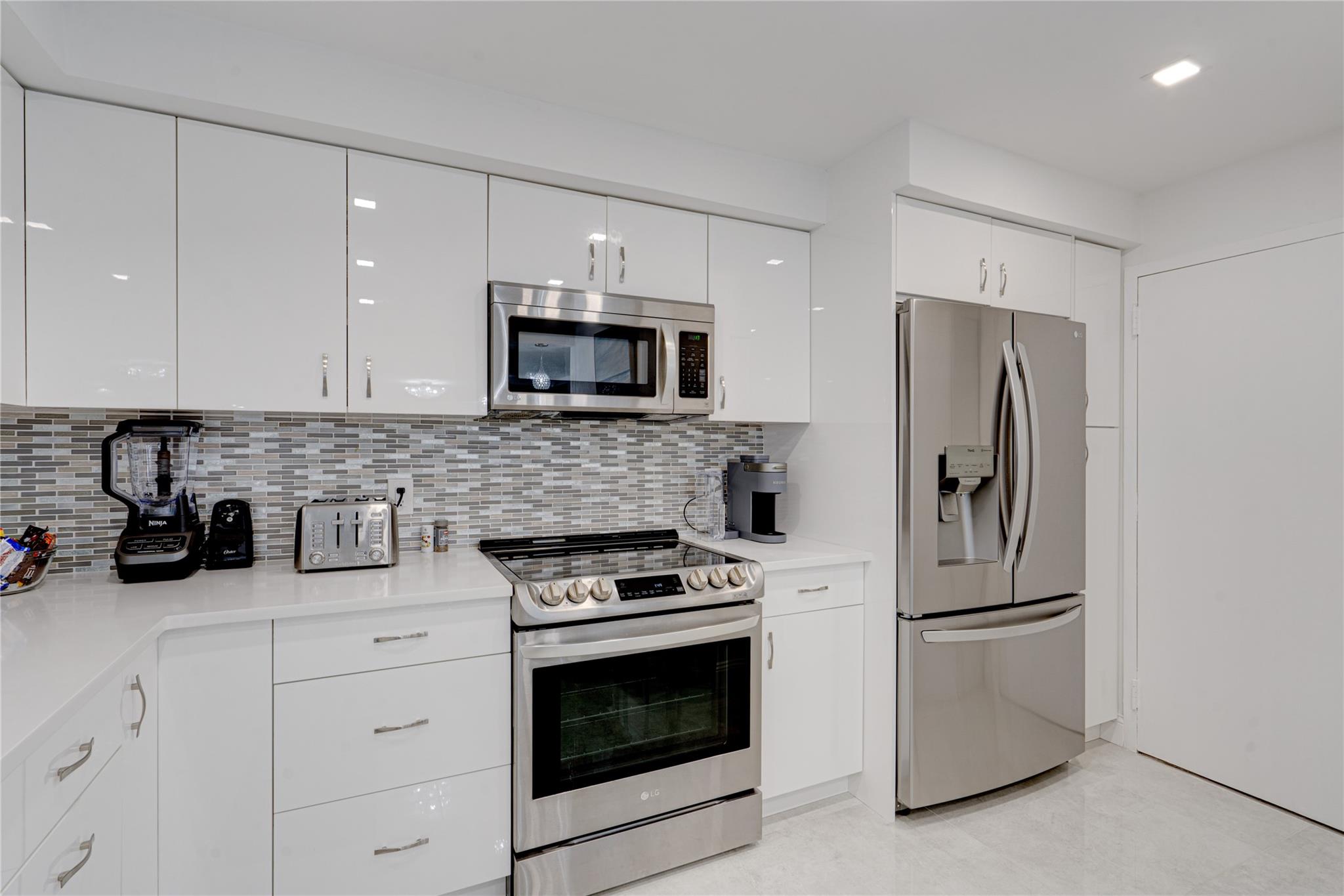 Playa Del Sol - Residential