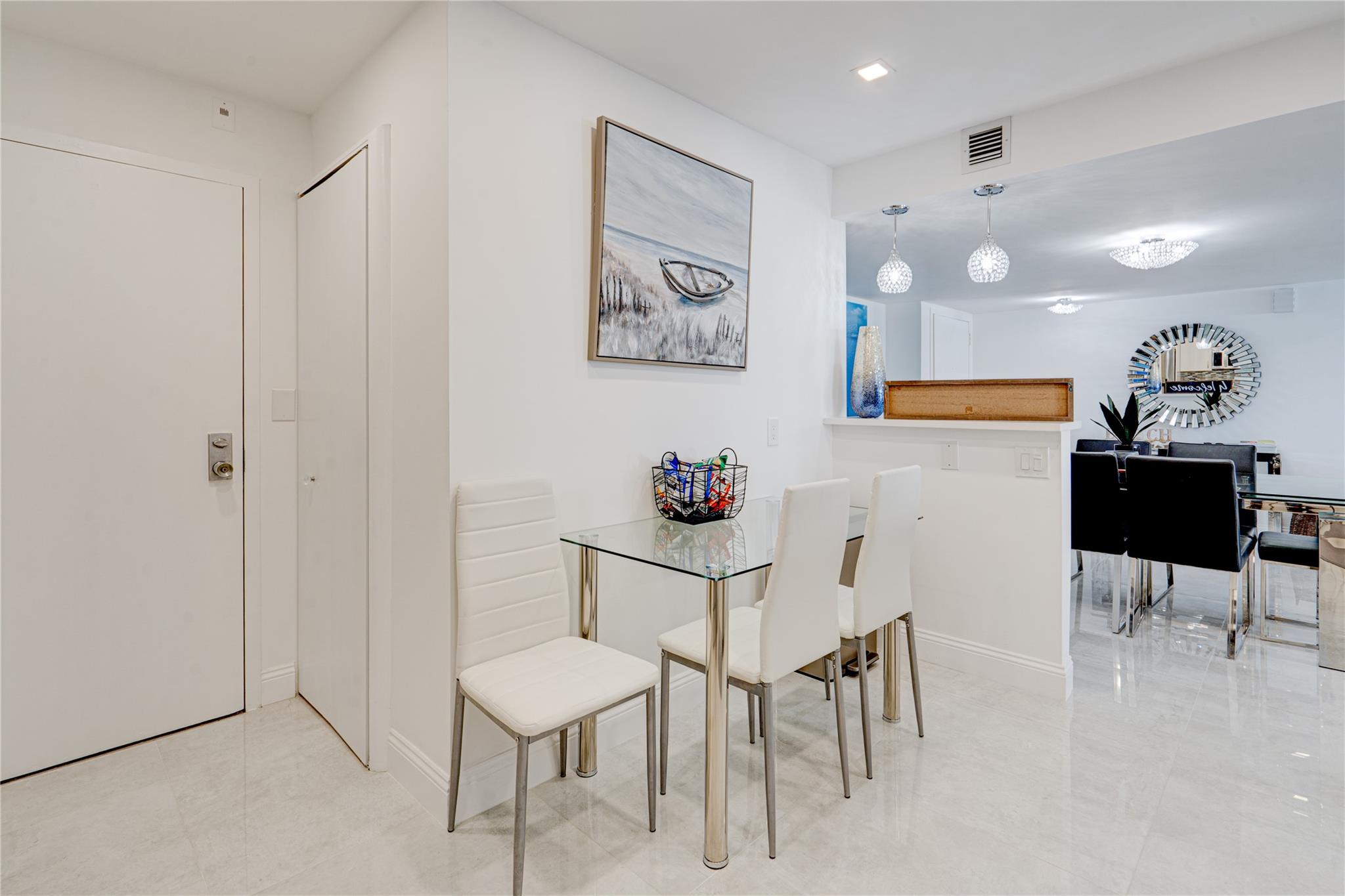 Playa Del Sol - Residential