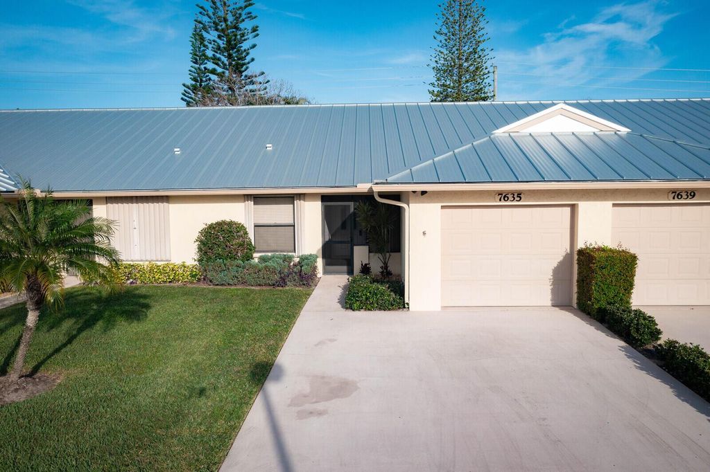 Photo of 7635 SE Sugar Sand Circle, Hobe Sound, FL 33455 (MLS # R10951041)