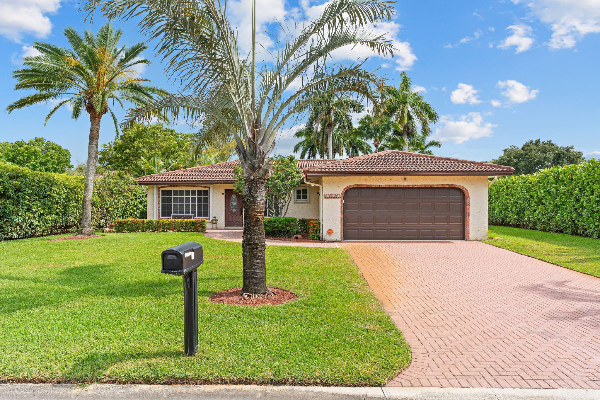 10520 NW 43rd Court
