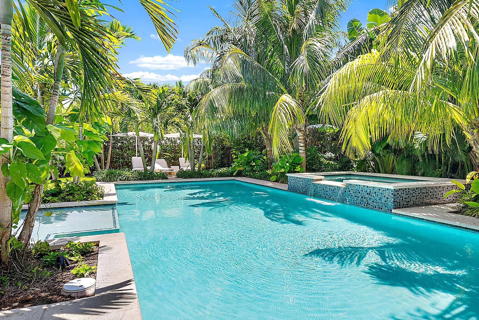 Spectacular SOSO retreat. Beautifully appointed 4/4.5 home on oversized 14,800 sf lot. Built custom with every luxury realized. Private, gated property, light filled great room with fabulous floor plan allowing for great entertaining and day to day living. Outside spaces provide covered loggia and dining area, oversized pool and spa along with sport court and green space. Custom finishes for the discerning palate.