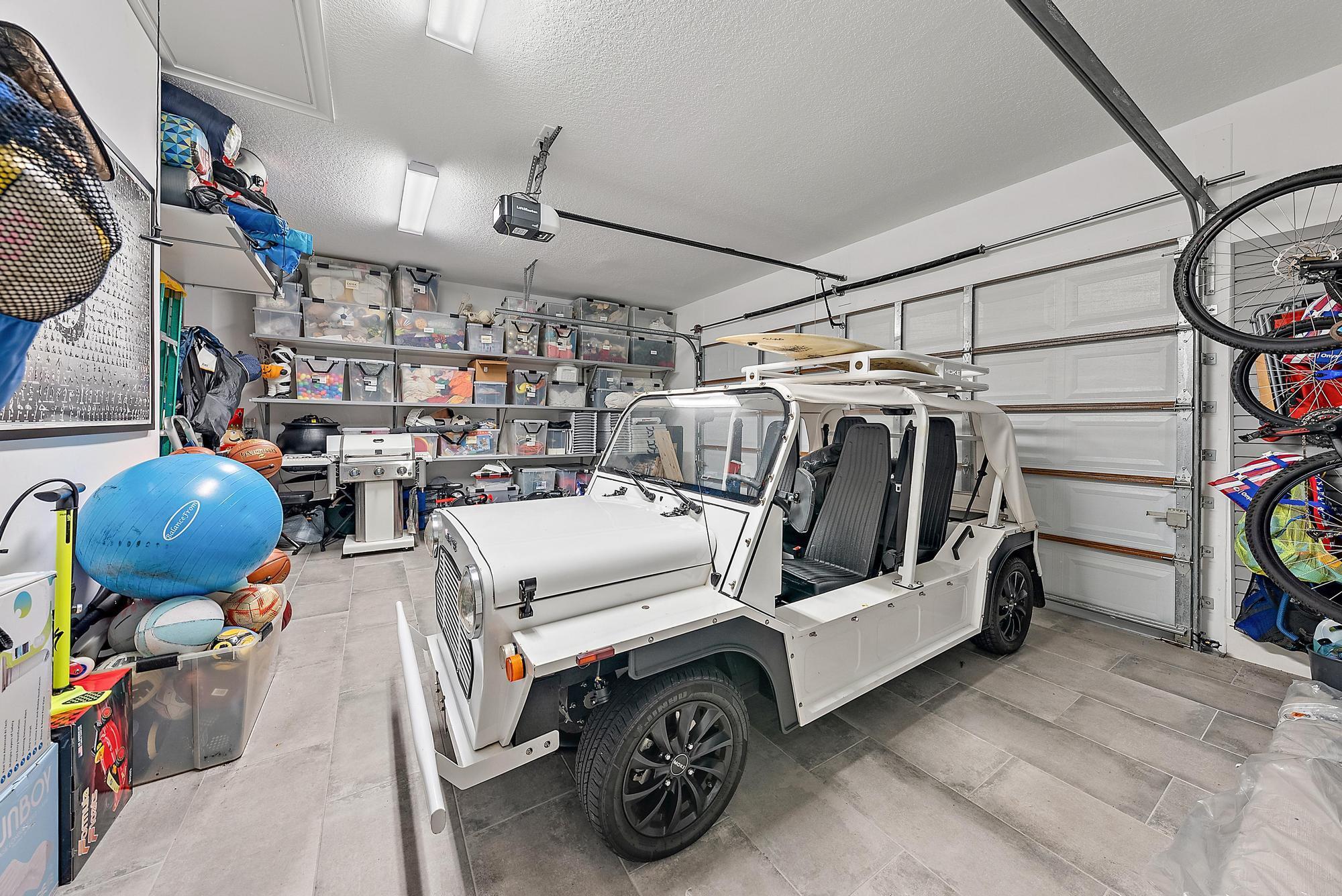 LITTLE RANCHES - Residential