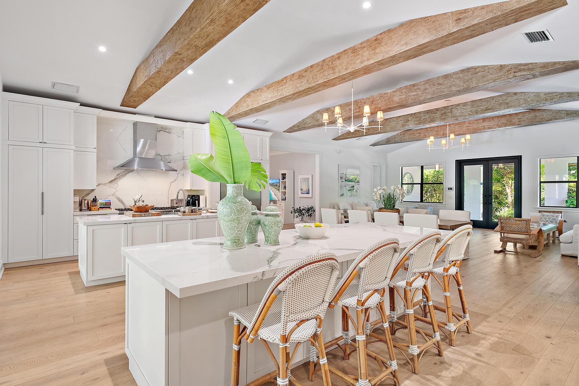 LITTLE RANCHES - Residential