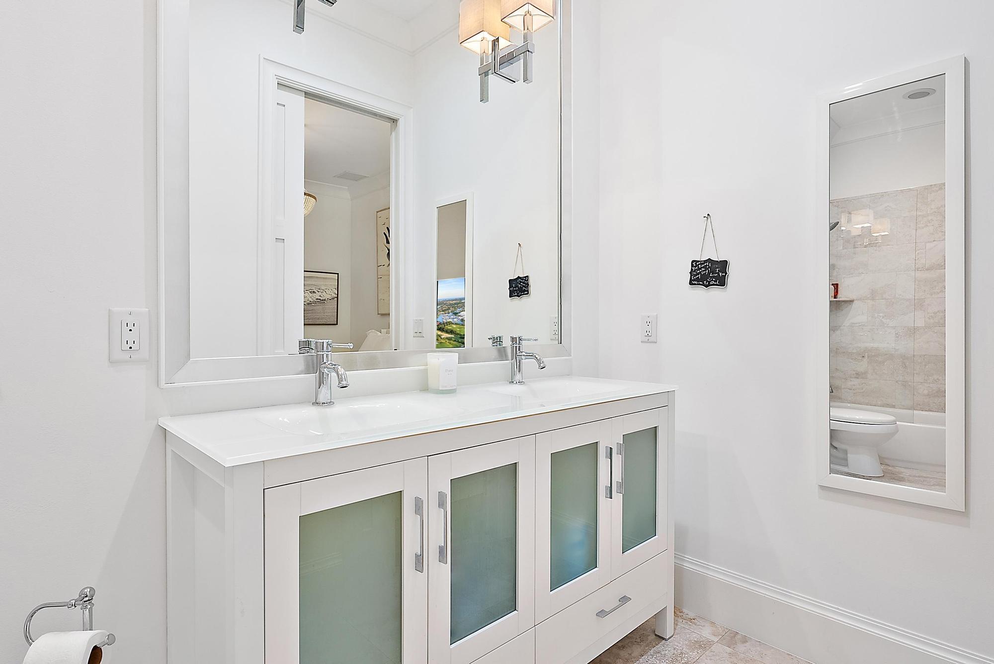 LITTLE RANCHES - Residential