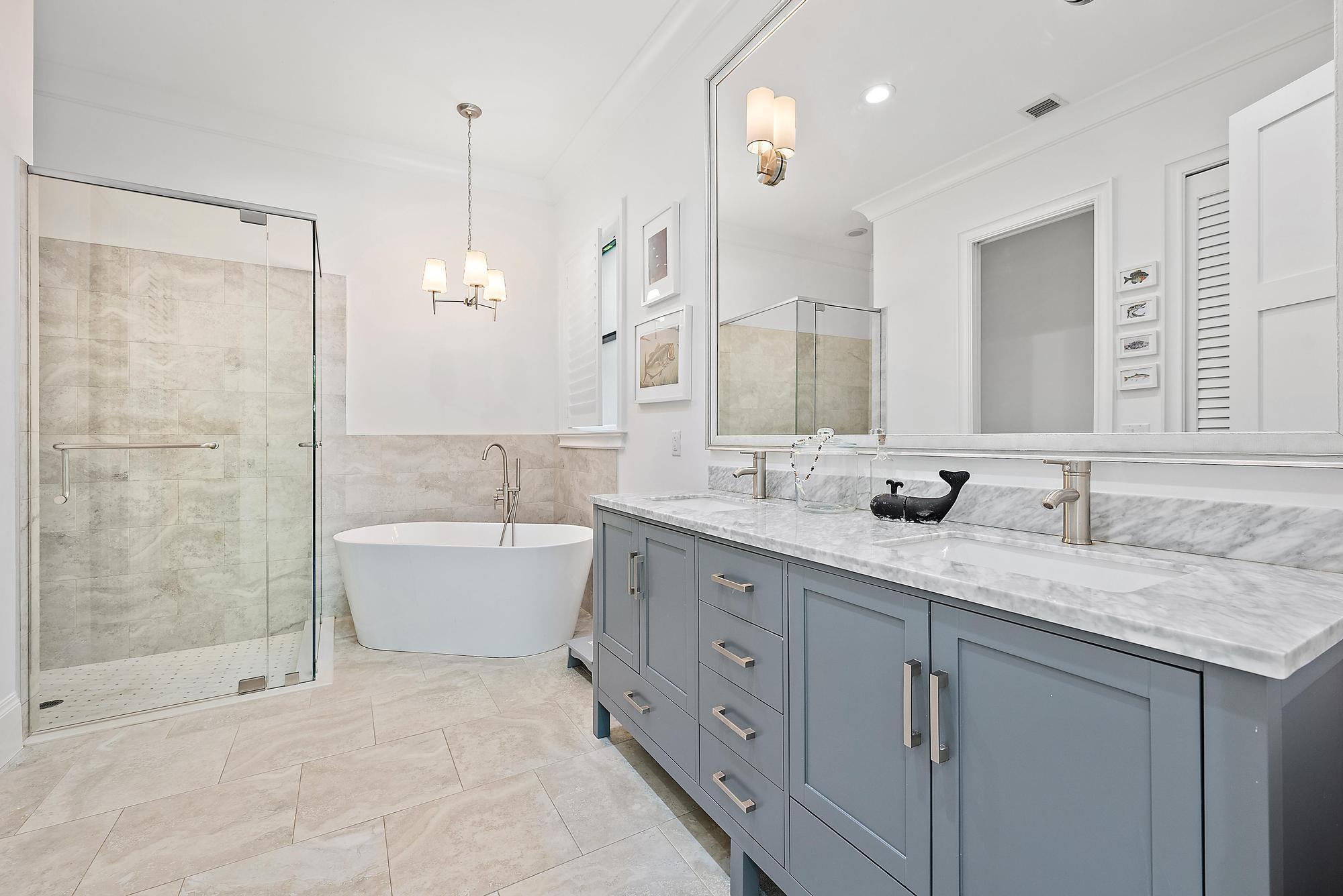 LITTLE RANCHES - Residential