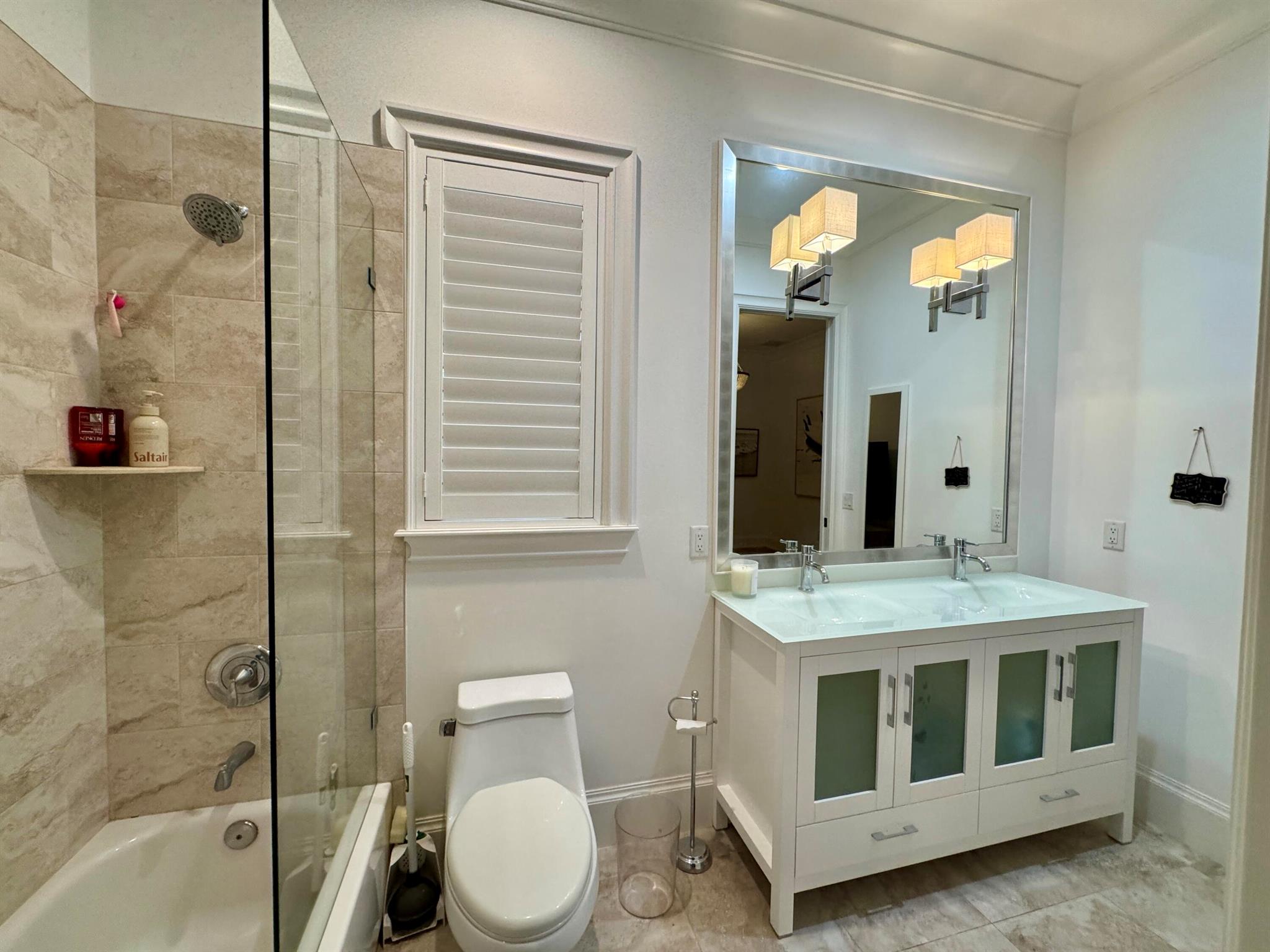 LITTLE RANCHES - Residential